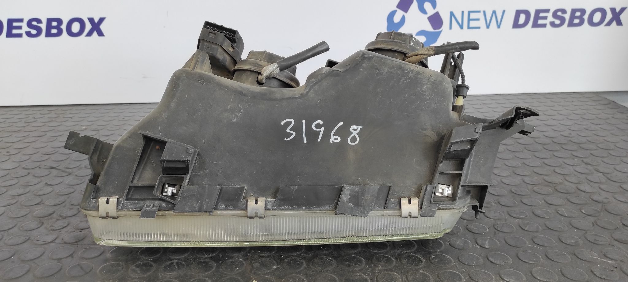 FARO DERECHO PEUGEOT 605 - vista 2