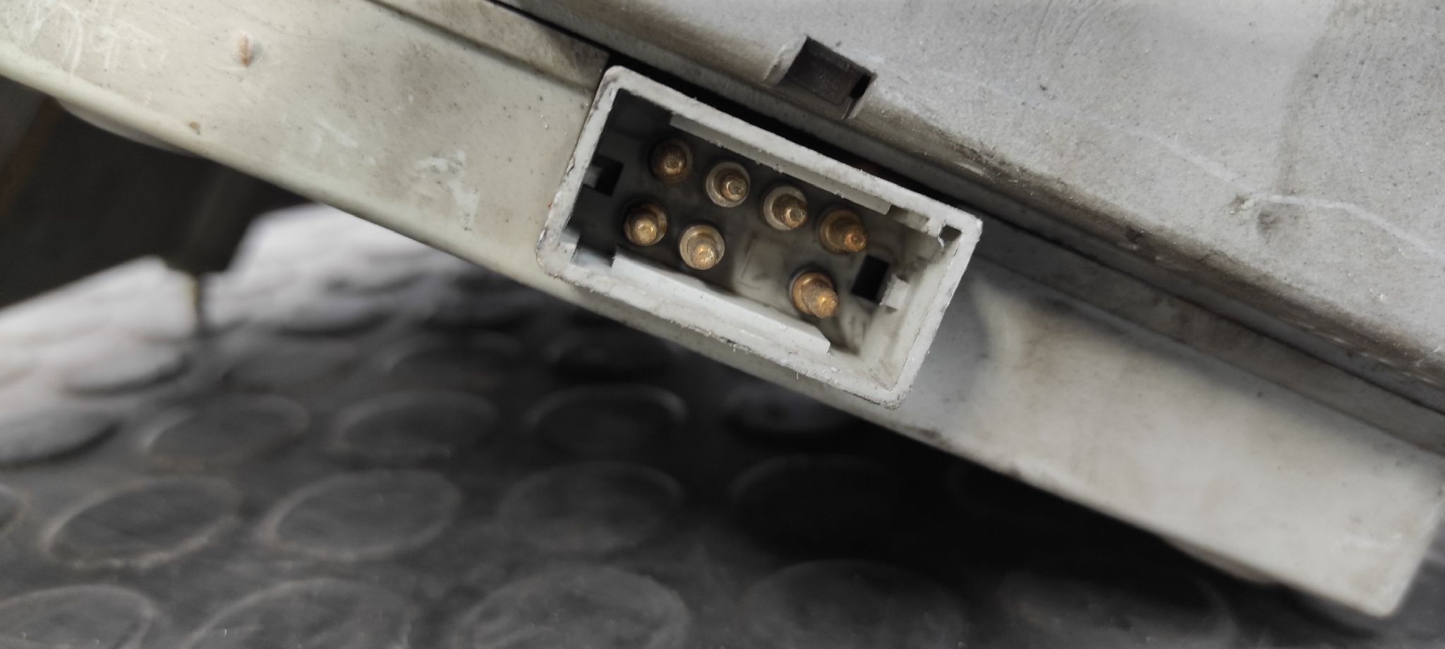 PILOTO TRASERO IZQUIERDO MERCEDES CLASE C (W202) - vista 7