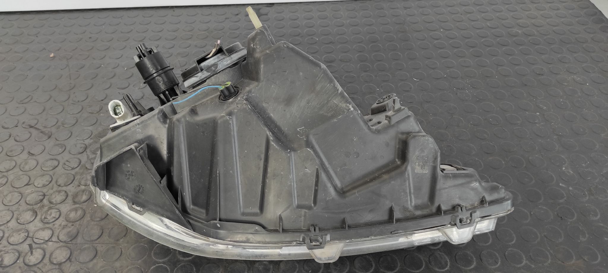 FARO IZQUIERDO DACIA LOGAN - vista 9