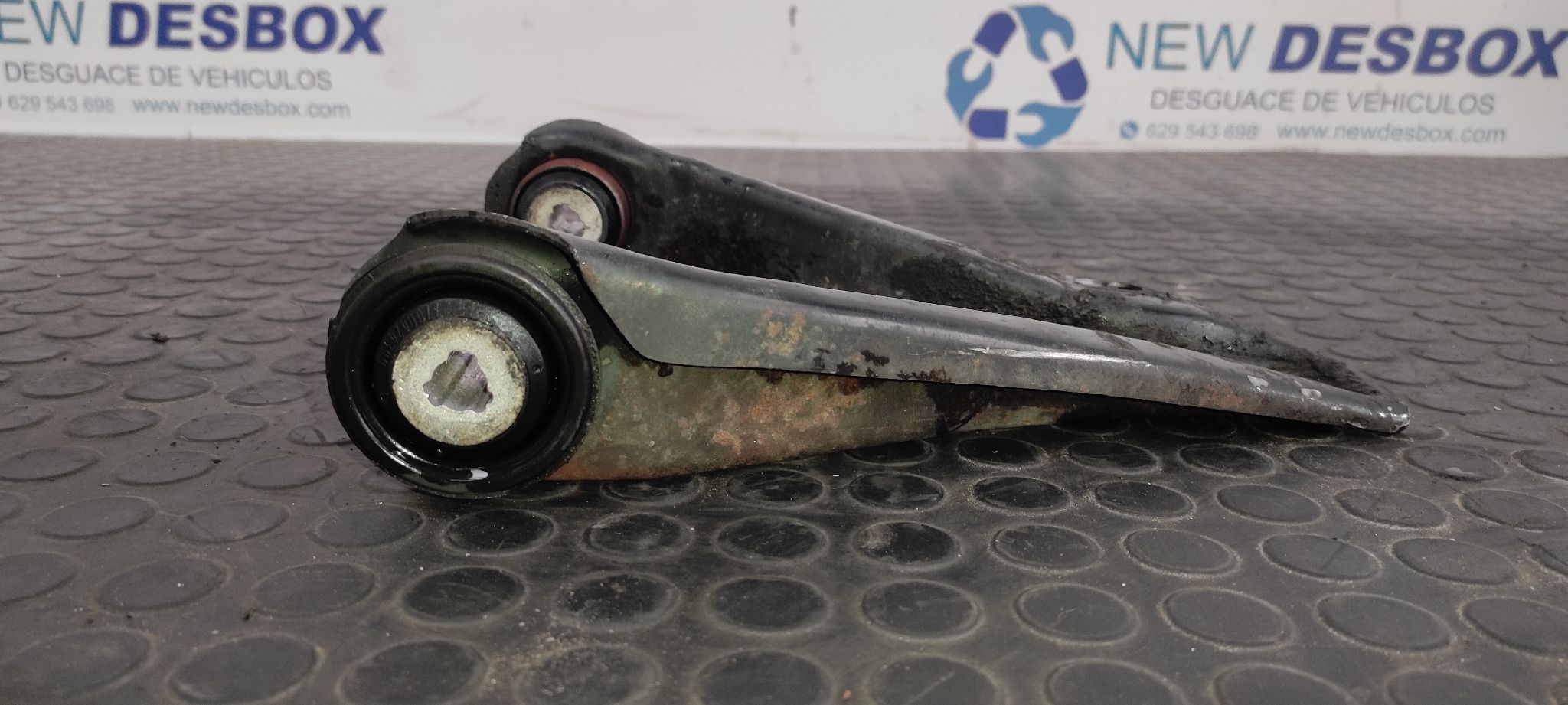 BRAZO IZQUIERDO SUPERIOR DELANTERO LANCIA YPSILON (101) - vista 4