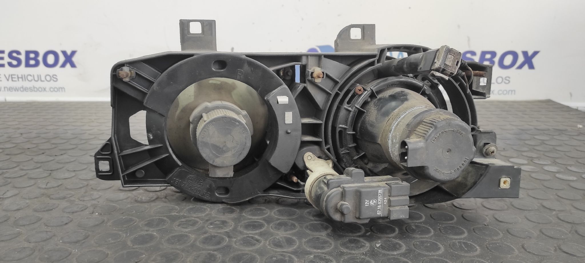 FARO DERECHO BMW SERIE 5 BERLINA (E34) - vista 7