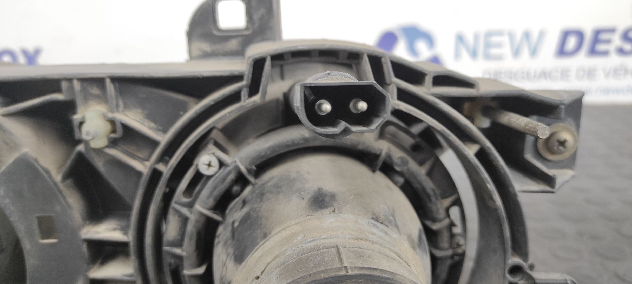 FARO DERECHO BMW SERIE 5 BERLINA (E34) - vista 5