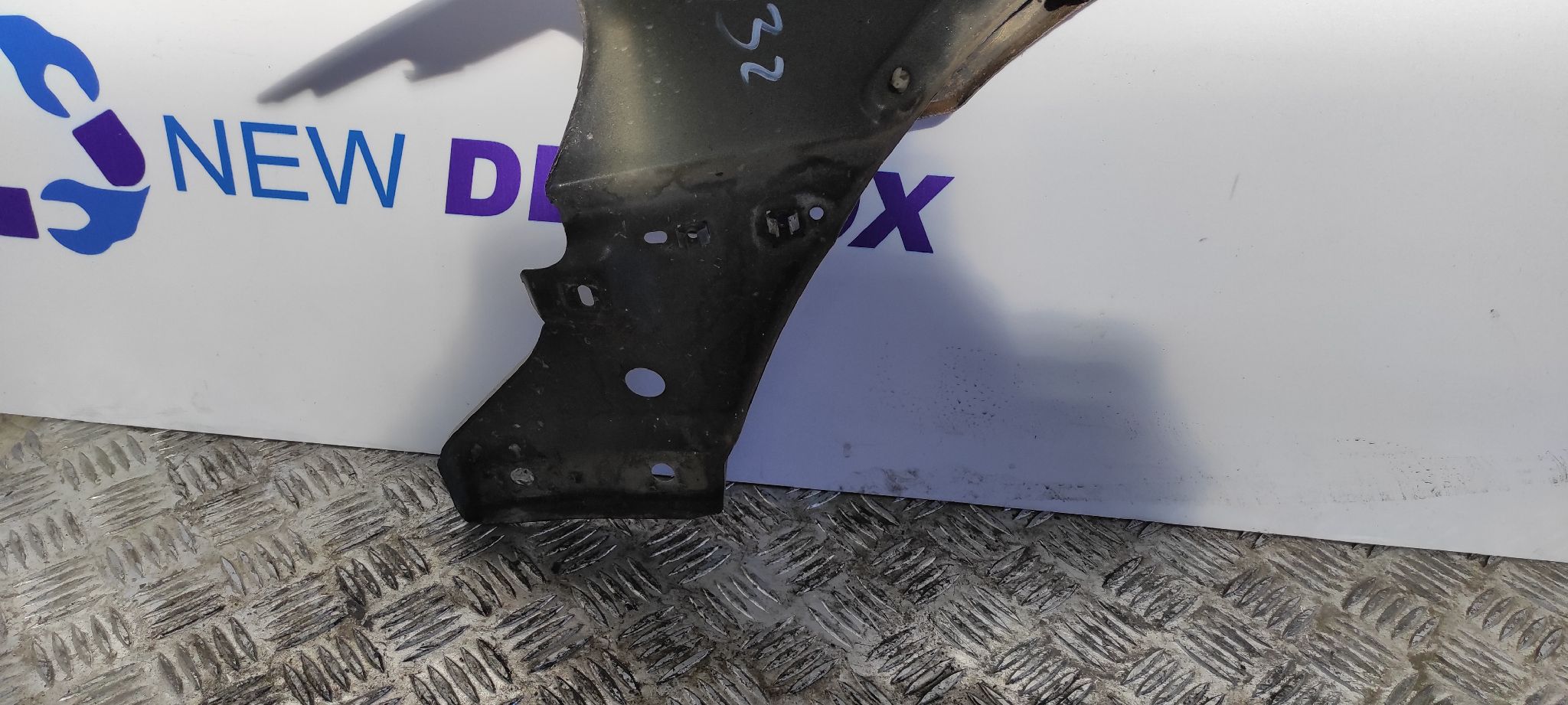 ALETA DELANTERA DERECHA VOLVO XC70 - vista 3