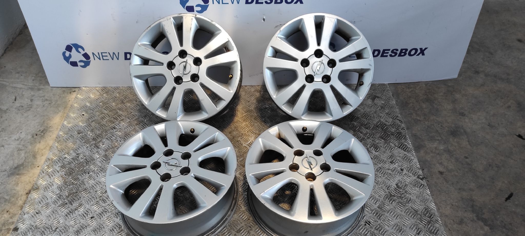 JUEGO LLANTAS OPEL ASTRA G BERLINA