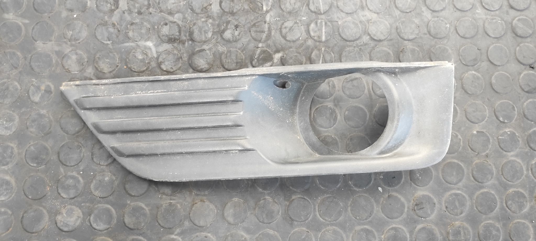 MOLDURA FORD FOCUS BERLINA (CAP) - vista 4