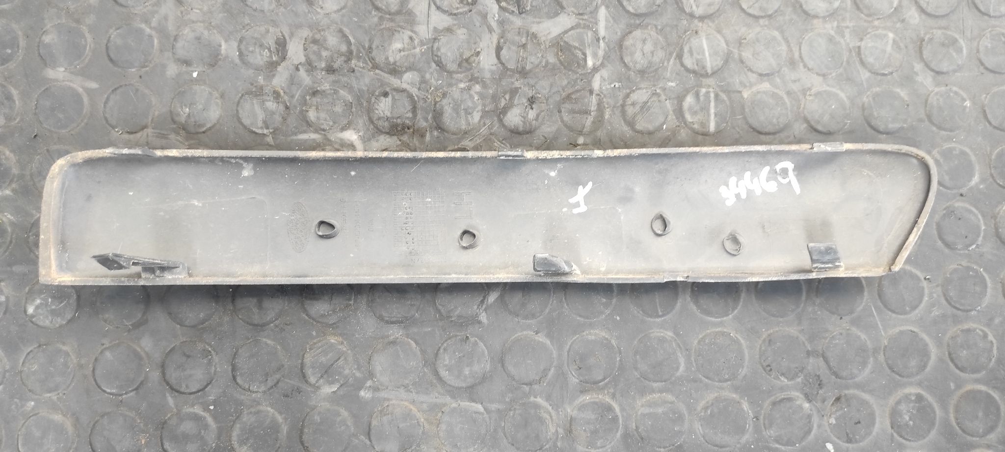 MOLDURA FORD FOCUS BERLINA (CAP) - vista 5