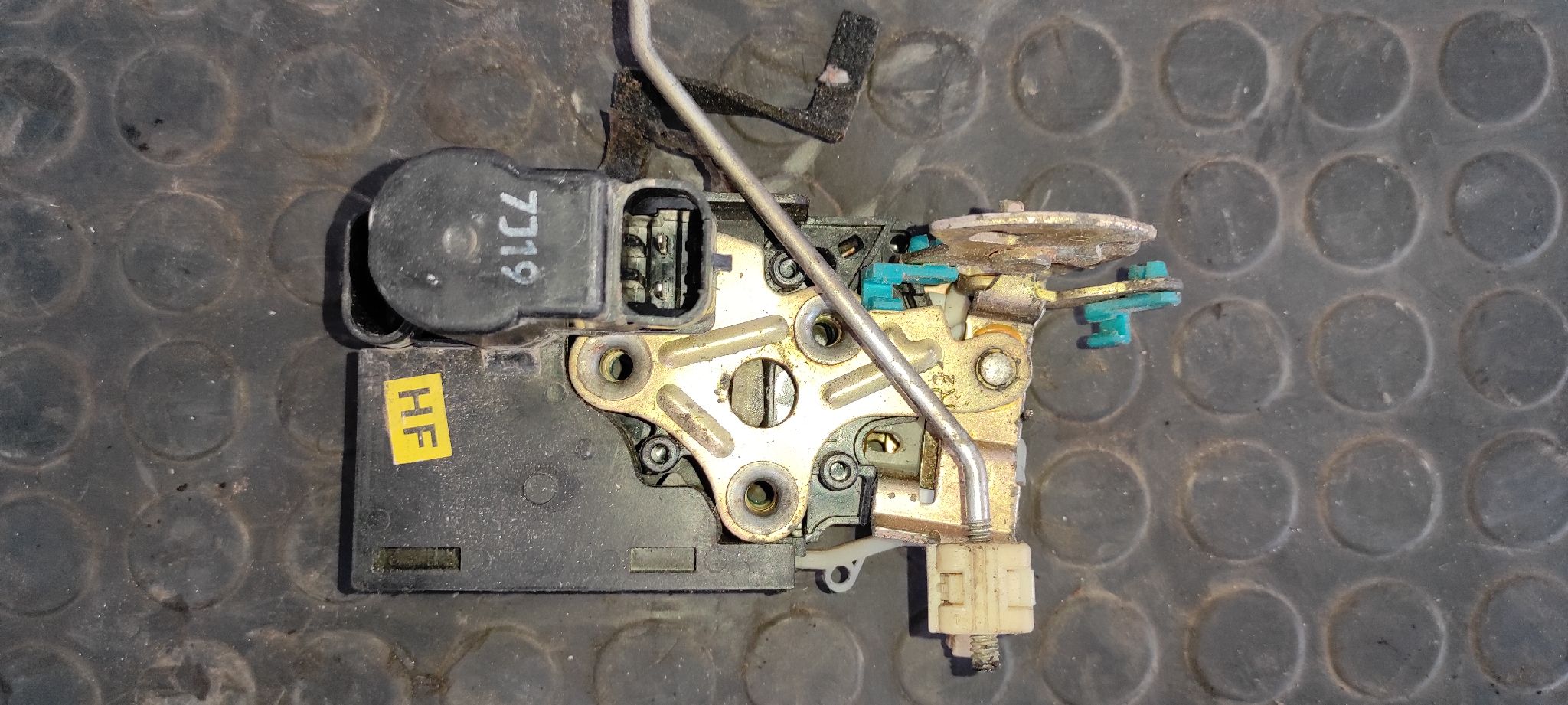 CERRADURA PUERTA DELANTERA IZQUIERDA DAEWOO LANOS - vista 4