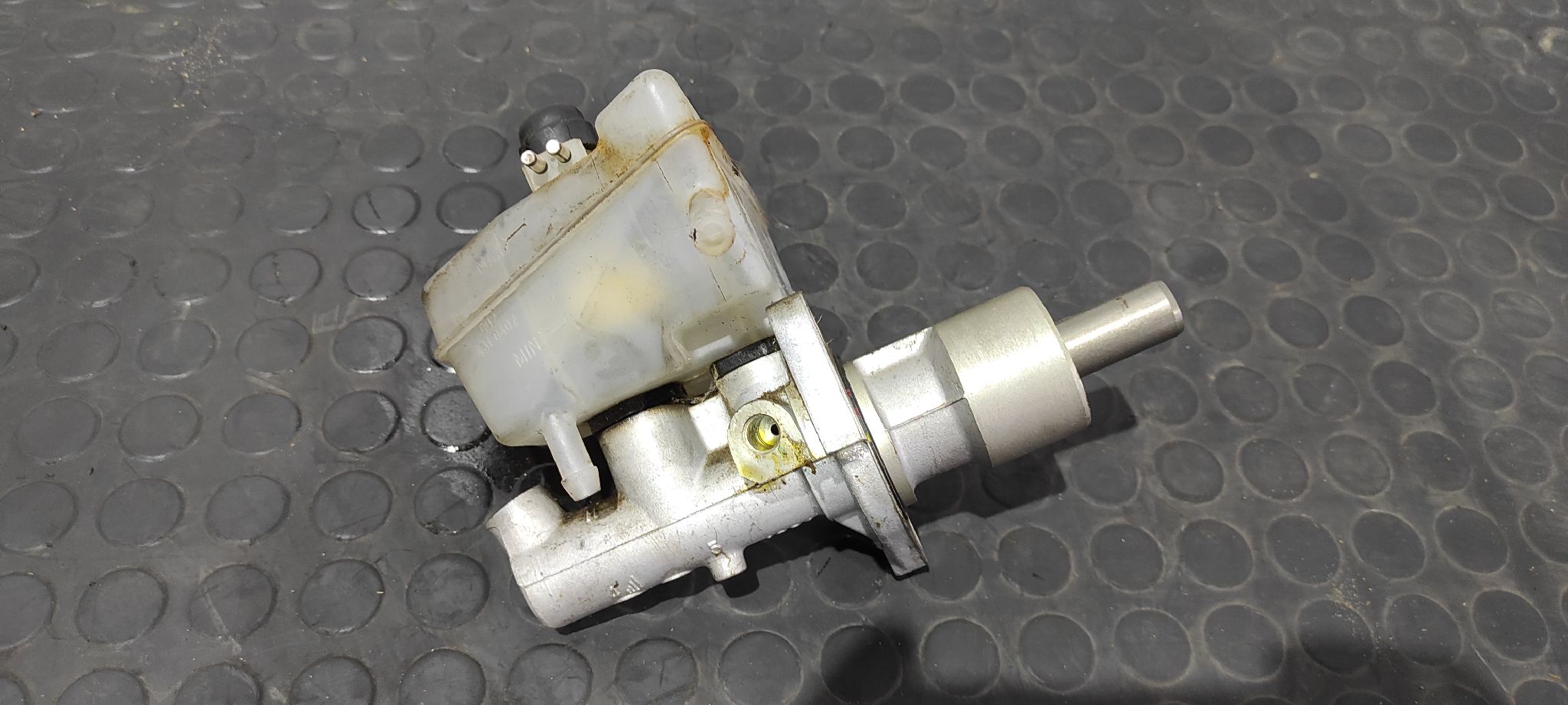 BOMBA FRENO MERCEDES-BENZ CLASE SL (W129) - vista 4