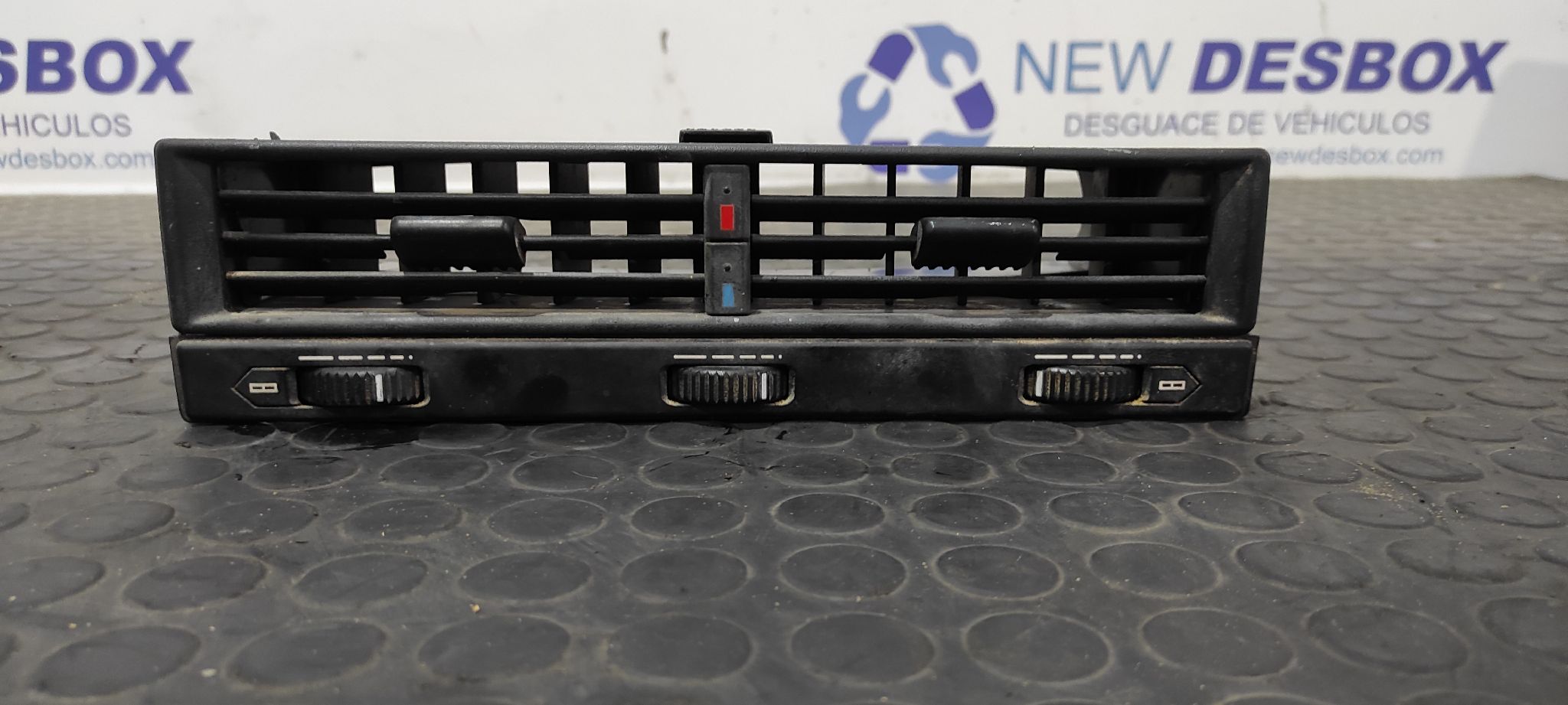 REJILLA AIREADORA MERCEDES-BENZ CLASE SL (W129)