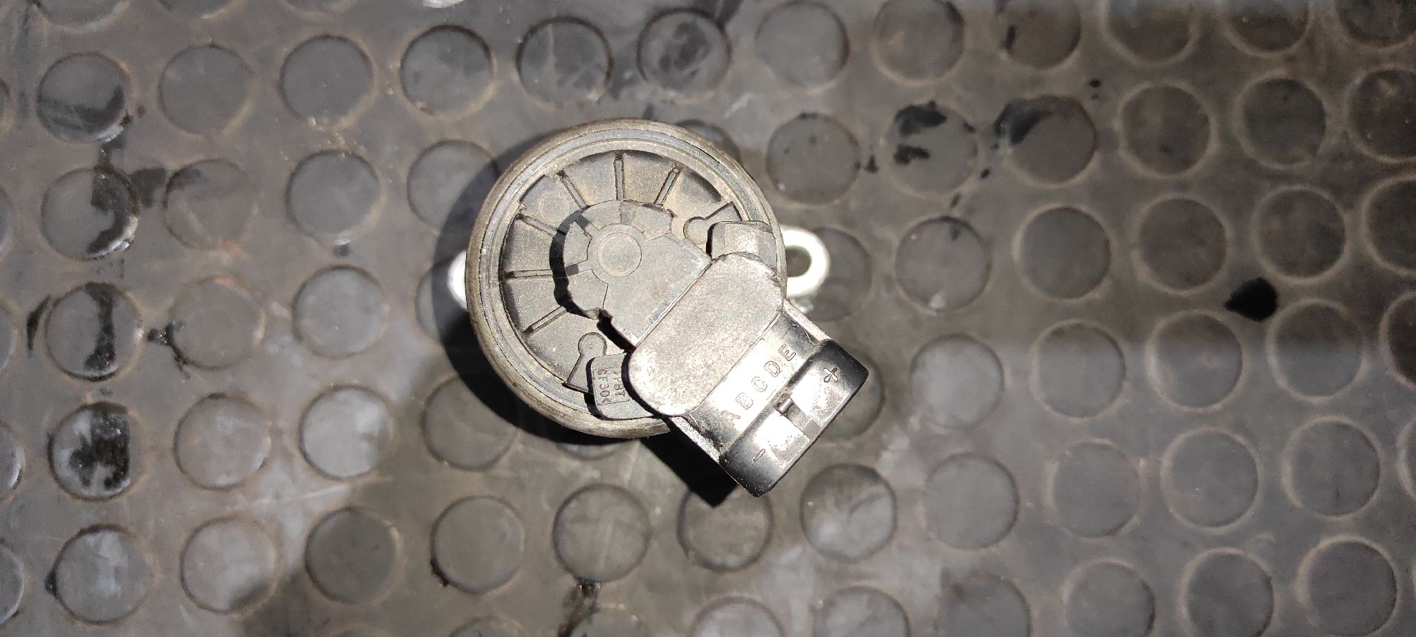 VALVULA EGR PEUGEOT 206 BERLINA - vista 4