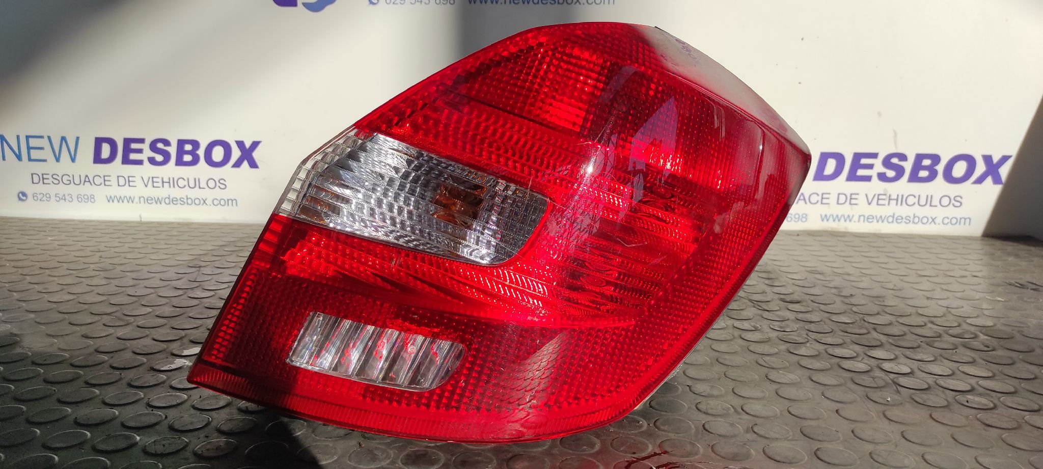 PILOTO TRASERO DERECHO SKODA FABIA (5J2 )