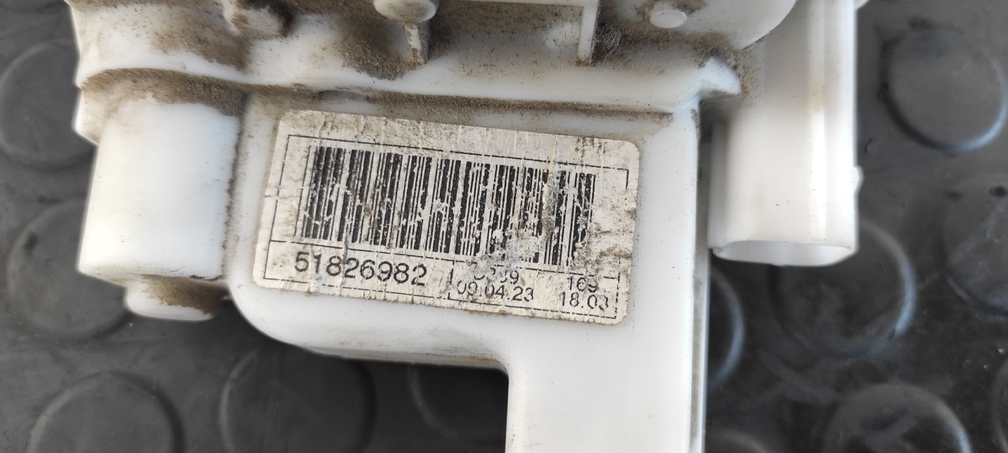 CERRADURA PUERTA TRASERA DERECHA FIAT PANDA (169) - vista 5