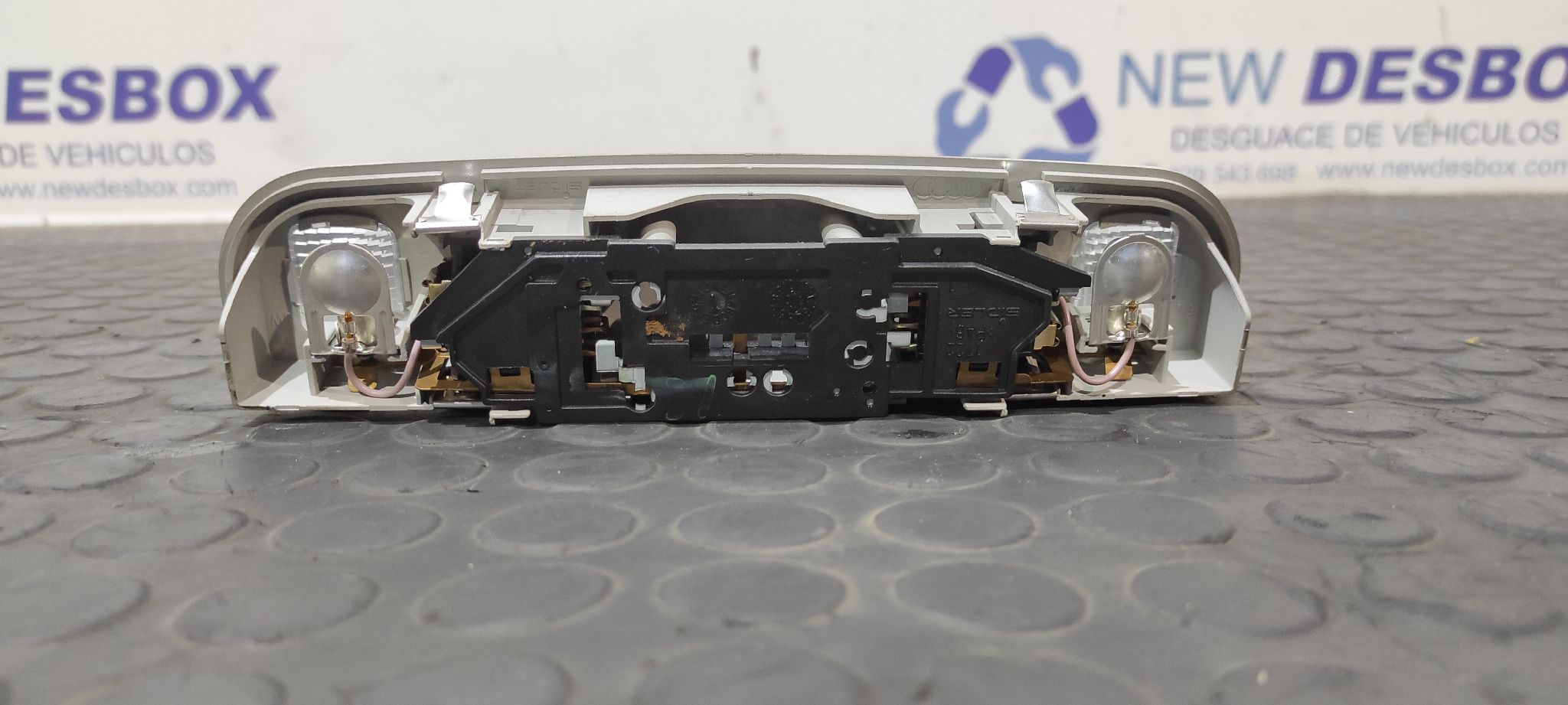 LUZ INTERIOR SEAT EXEO ST (3R5)(2009>) - vista 3