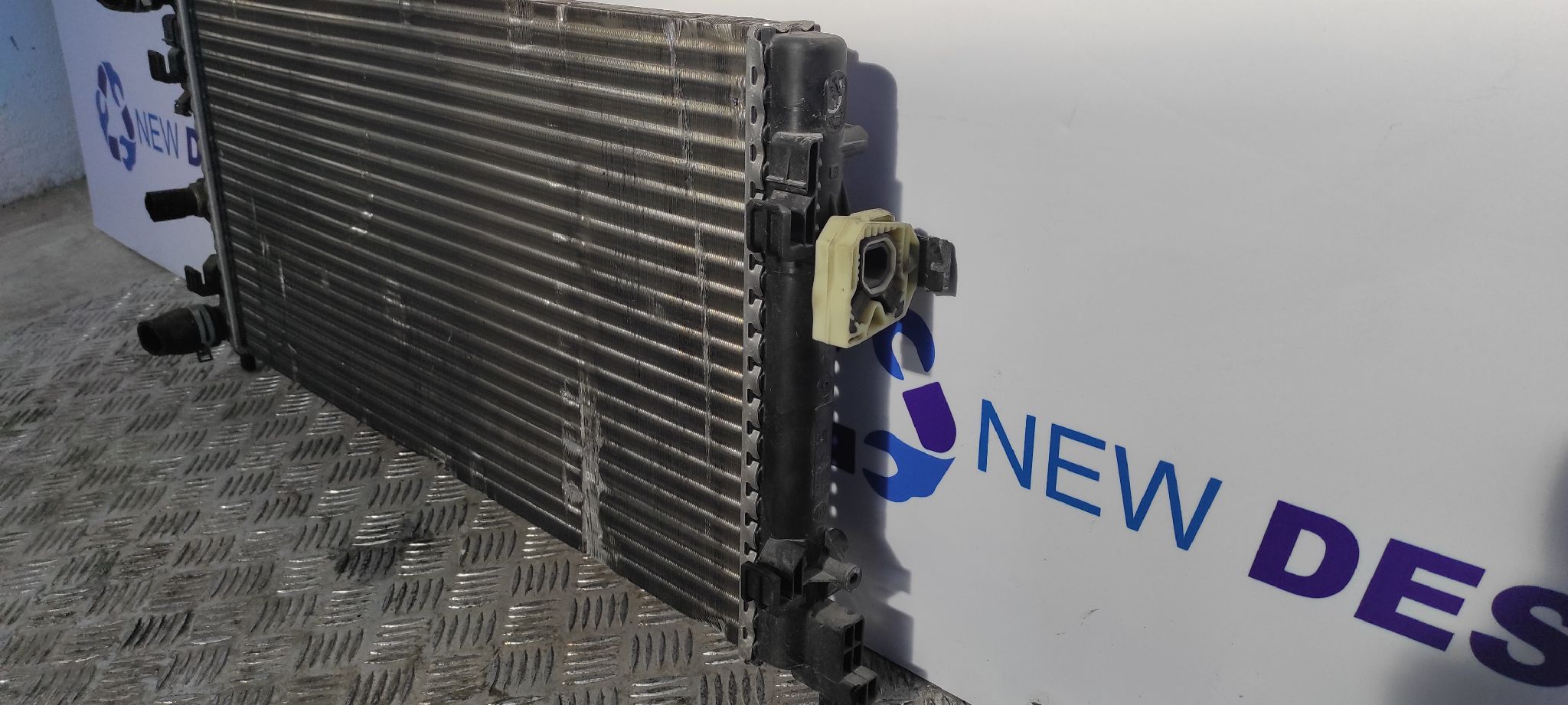 RADIADOR AGUA SKODA FABIA (5J2 ) - vista 5