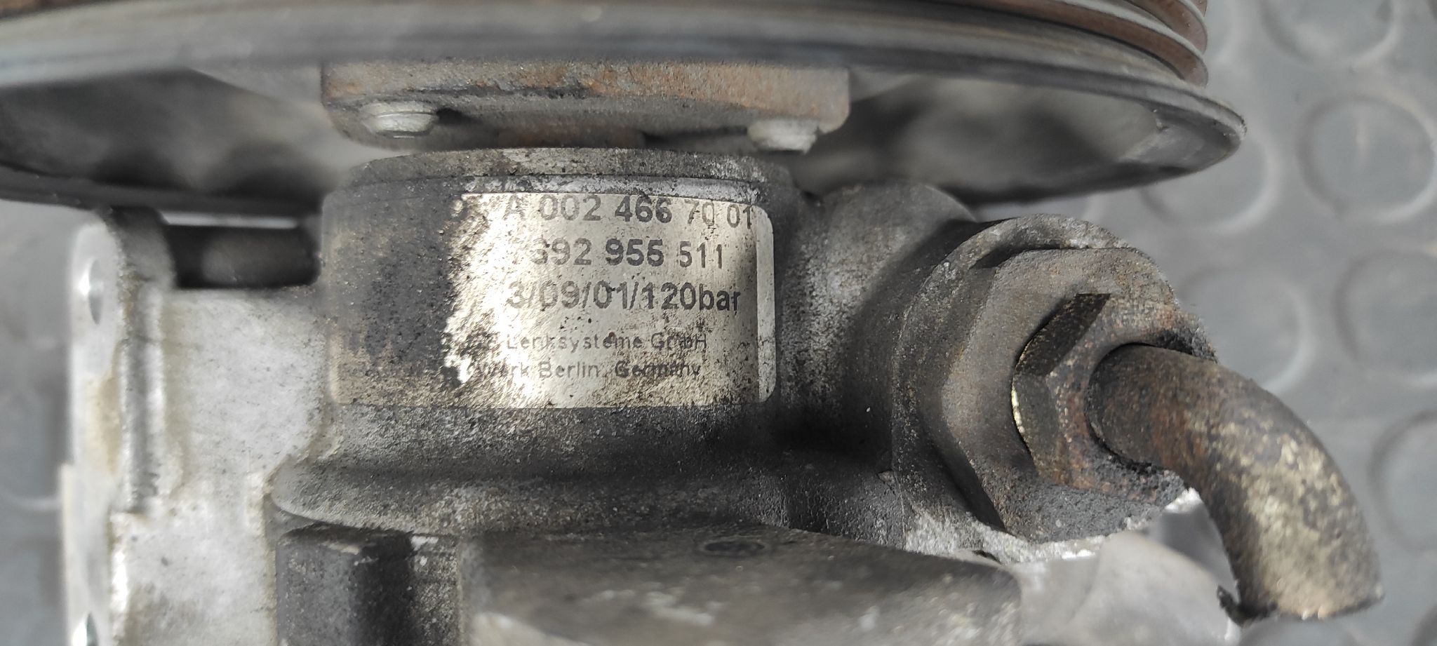 BOMBA DIRECCION MERCEDES-BENZ VITO (W638) COMBI - vista 5