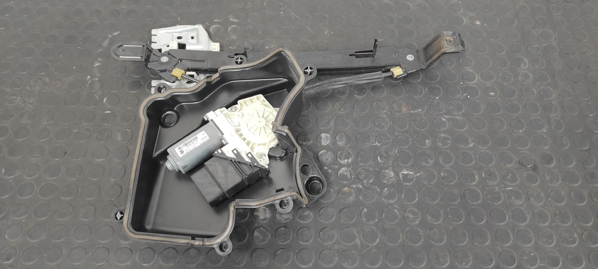 ELEVALUNAS TRASERO DERECHO SEAT LEON (1P1)