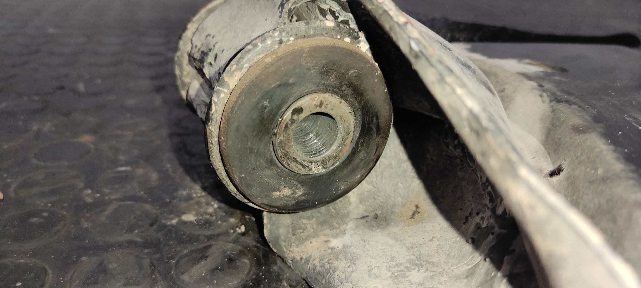 BRAZO DERECHO INFERIOR DELANTERO MERCEDES-BENZ VITO (W638) COMBI - vista 2