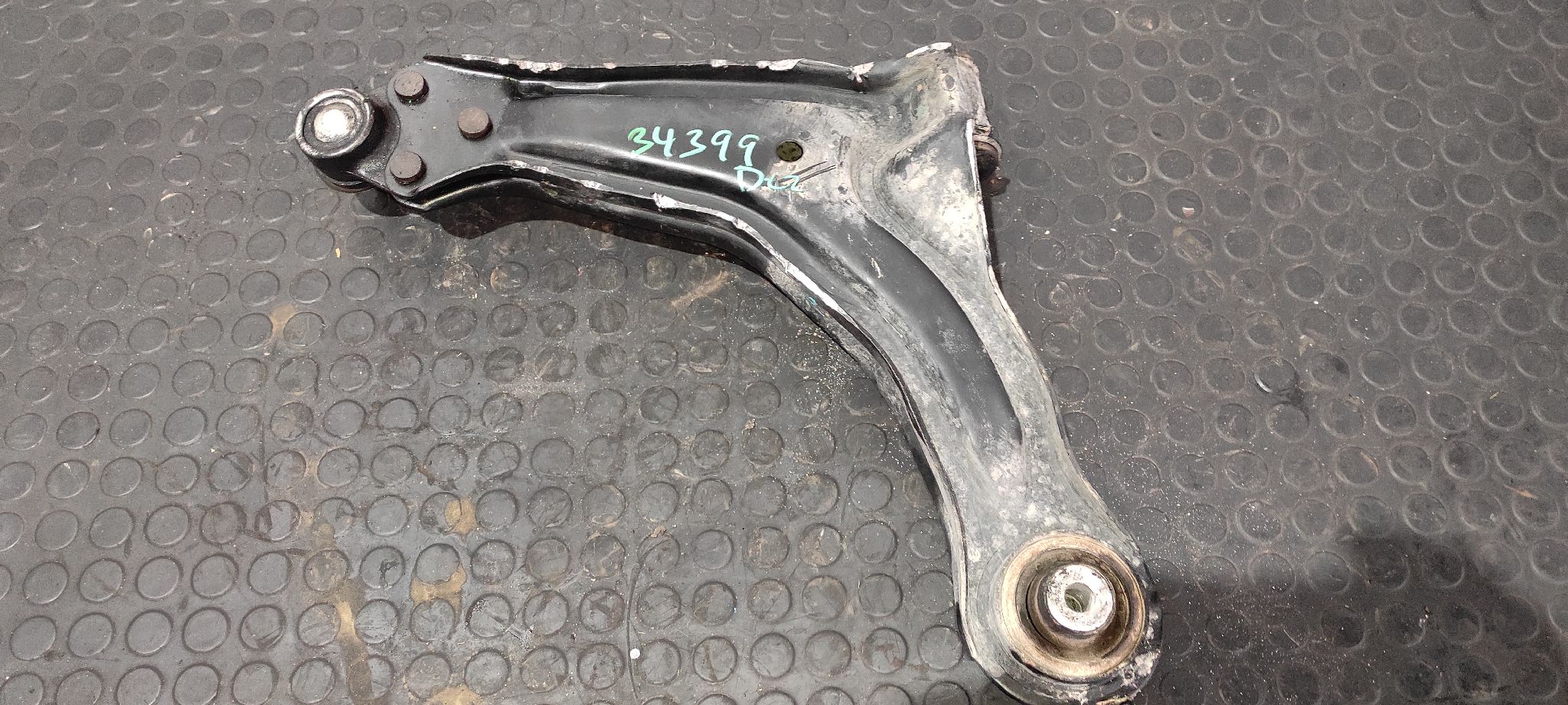 BRAZO DERECHO INFERIOR DELANTERO MERCEDES-BENZ VITO (W638) COMBI - vista 3