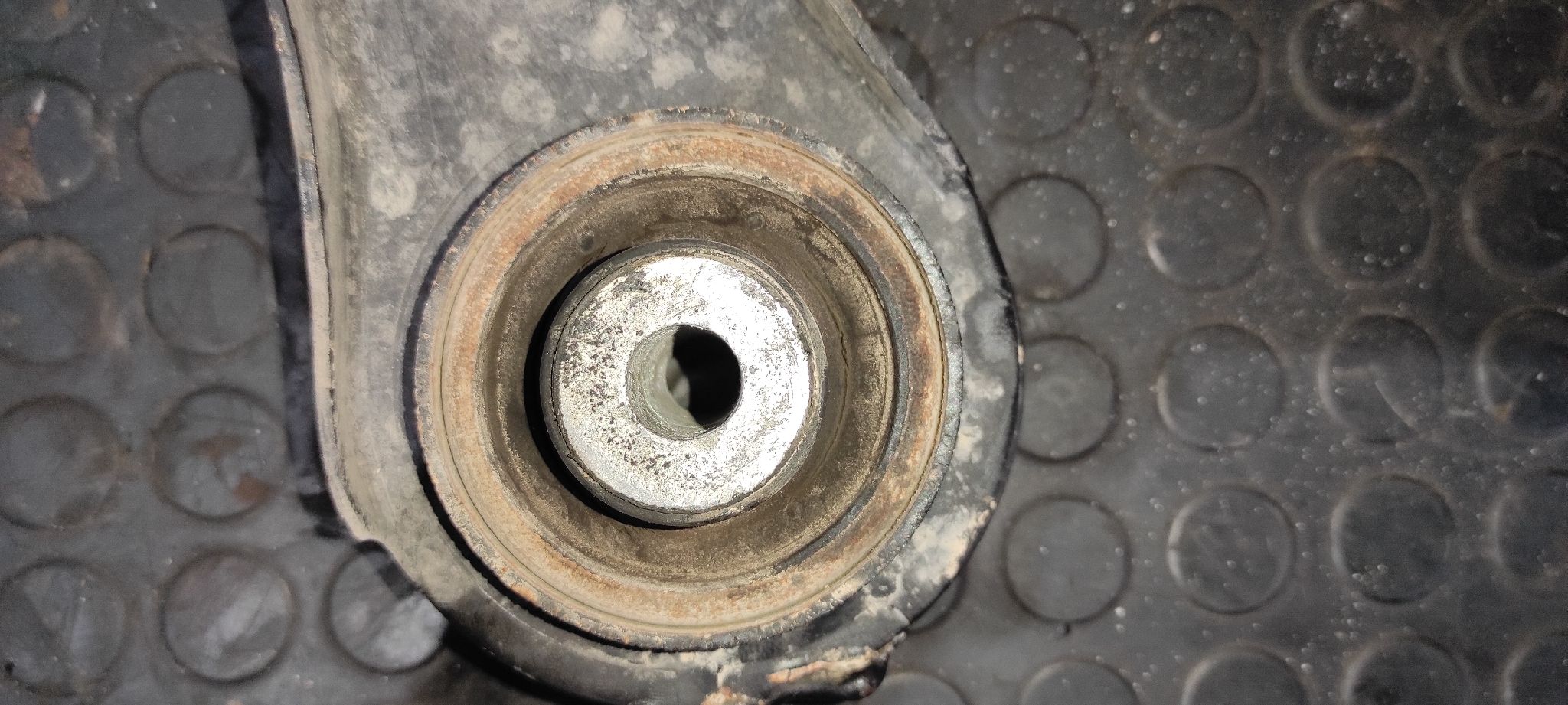 BRAZO DERECHO INFERIOR DELANTERO MERCEDES-BENZ VITO (W638) COMBI - vista 6