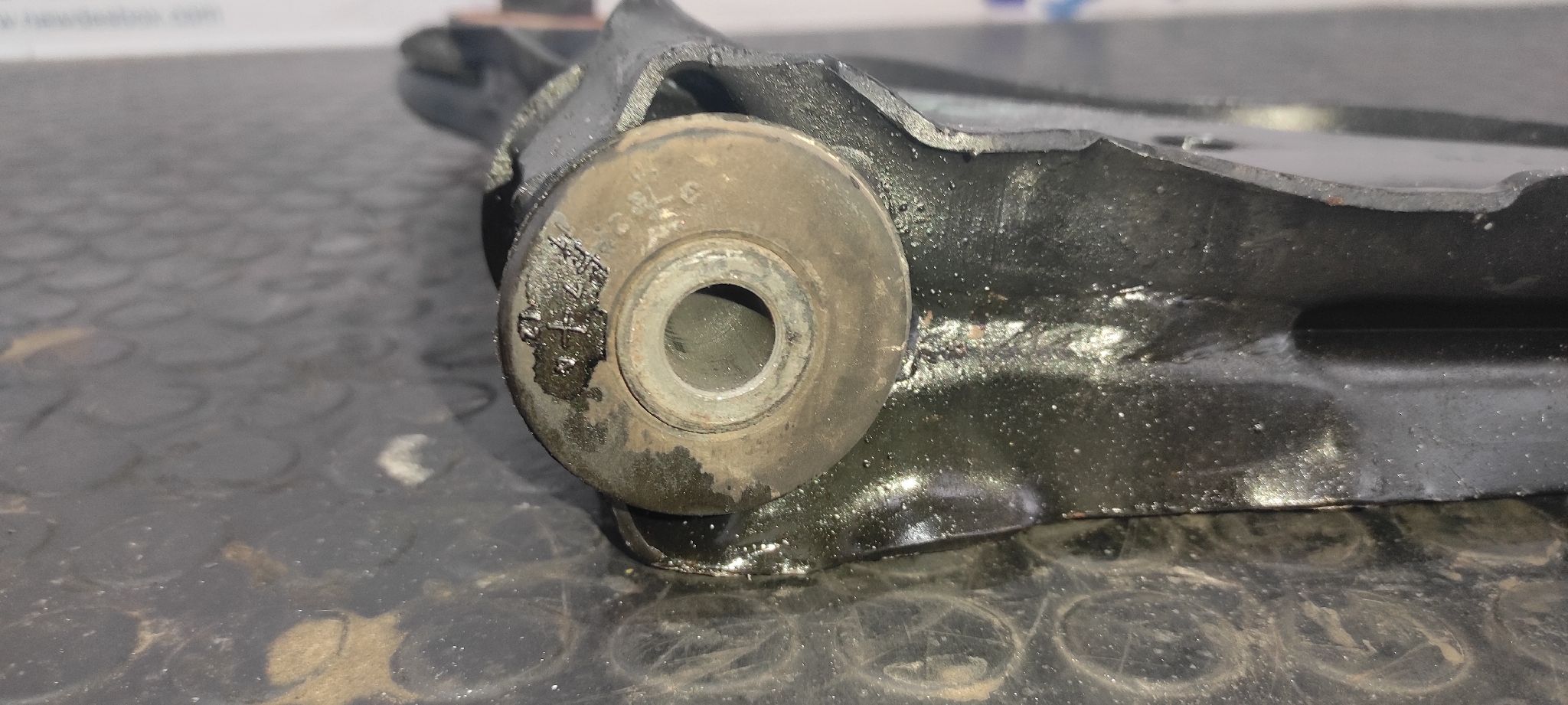 BRAZO IZQUIERDO INFERIOR DELANTERO MERCEDES-BENZ VITO (W638) COMBI - vista 6