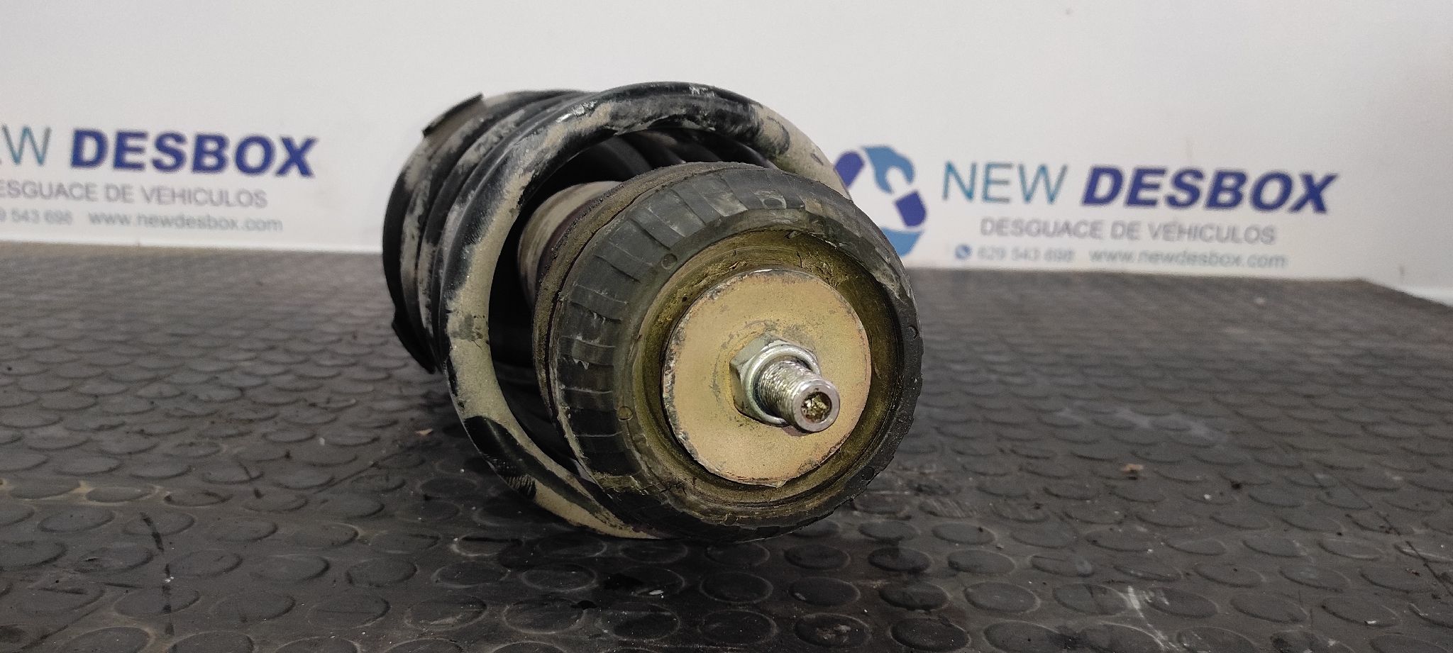 AMORTIGUADOR DELANTERO IZQUIERDO MERCEDES-BENZ VITO (W638) COMBI - vista 3