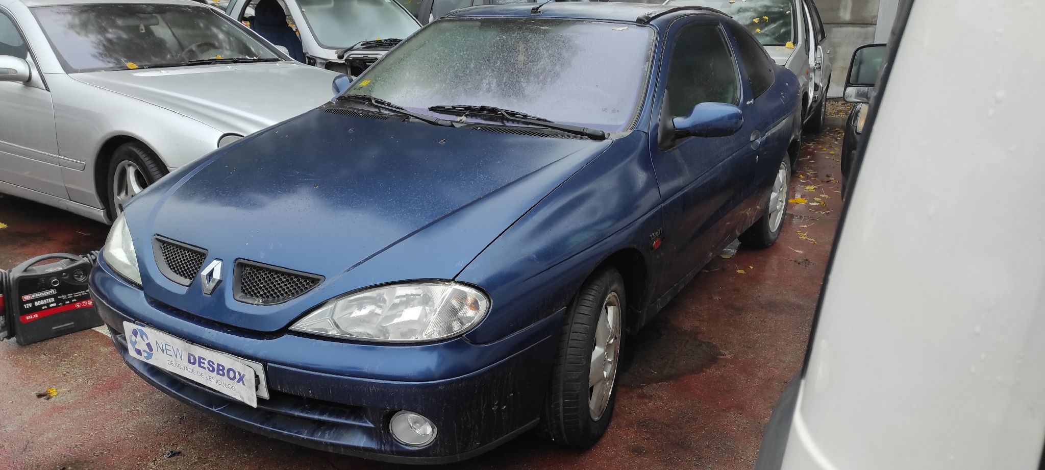 PILOTO TRASERO IZQUIERDO RENAULT MEGANE I COACH/COUPE (DA0) - vista 8