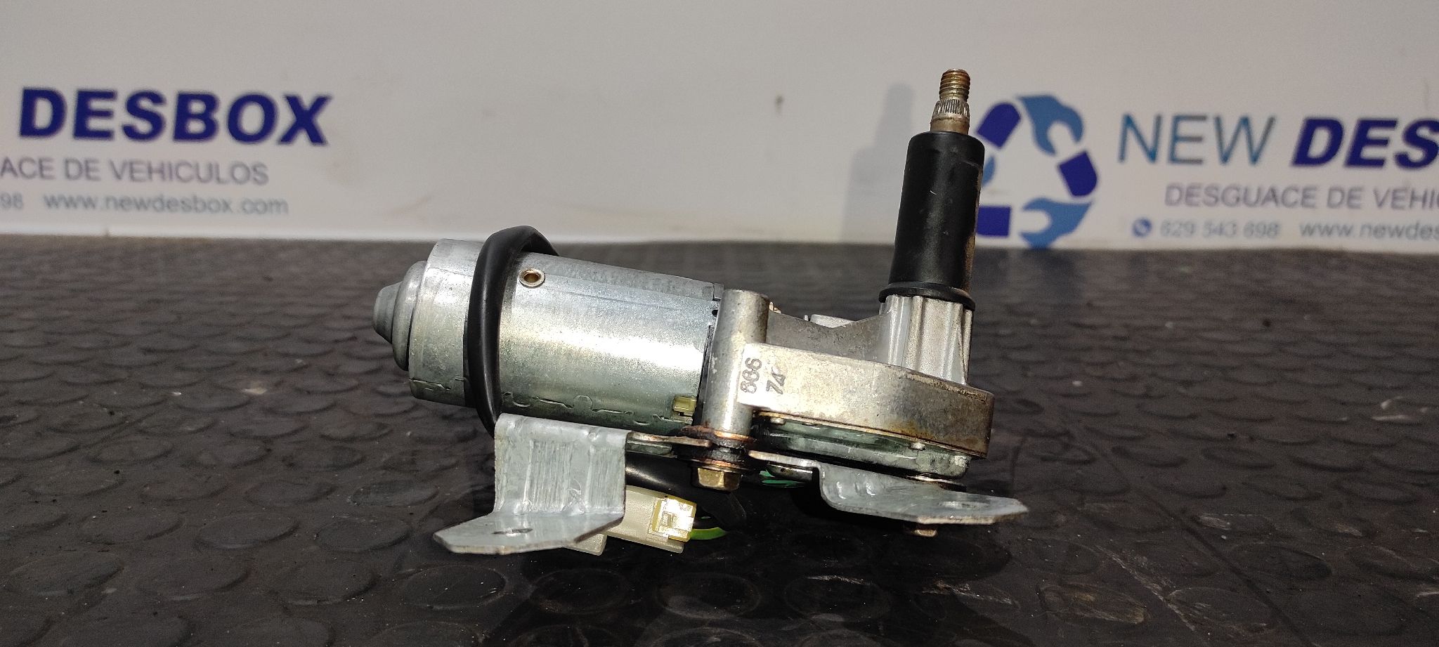 MOTOR LIMPIA TRASERO NISSAN TERRANO/TERRANO.II (R20) - vista 5