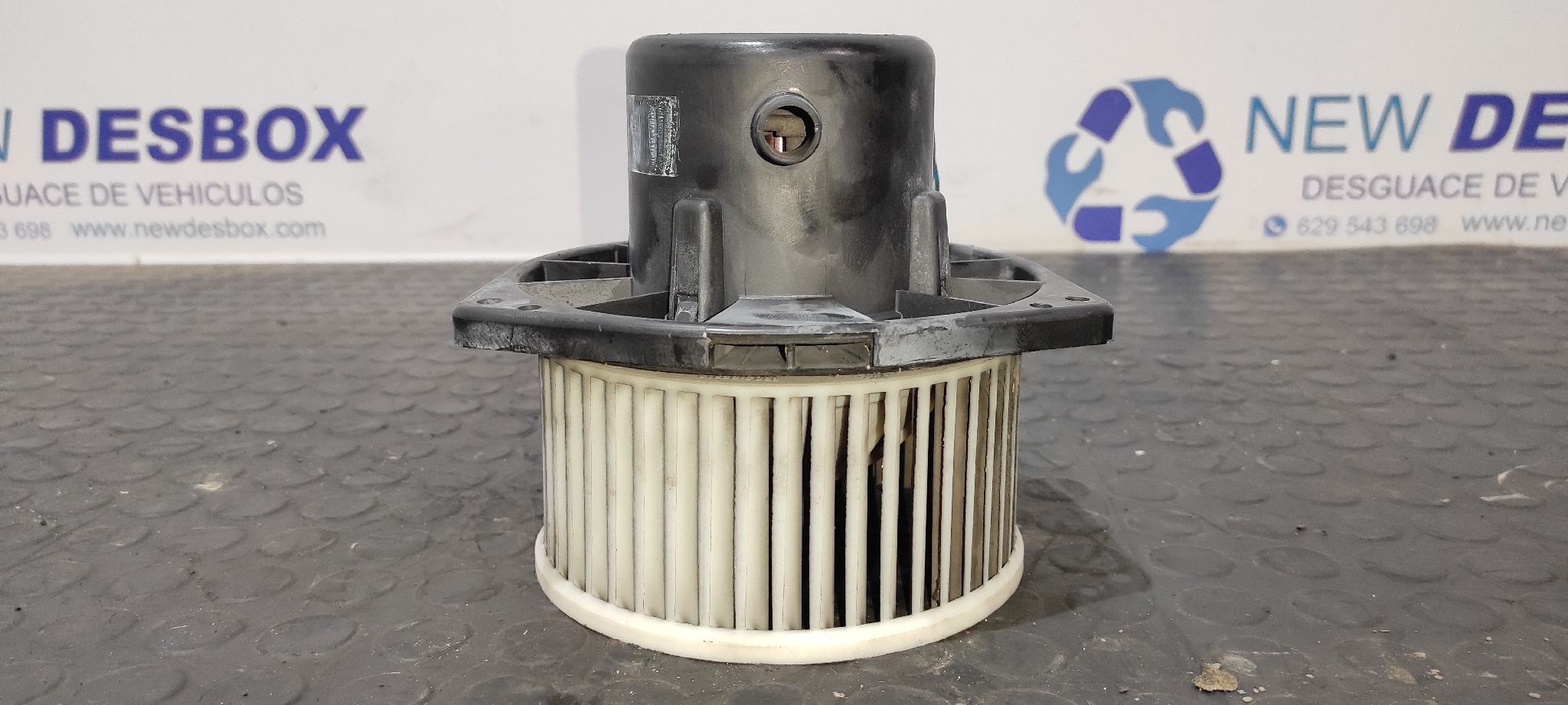 MOTOR CALEFACCION NISSAN TERRANO/TERRANO.II (R20) - vista 2