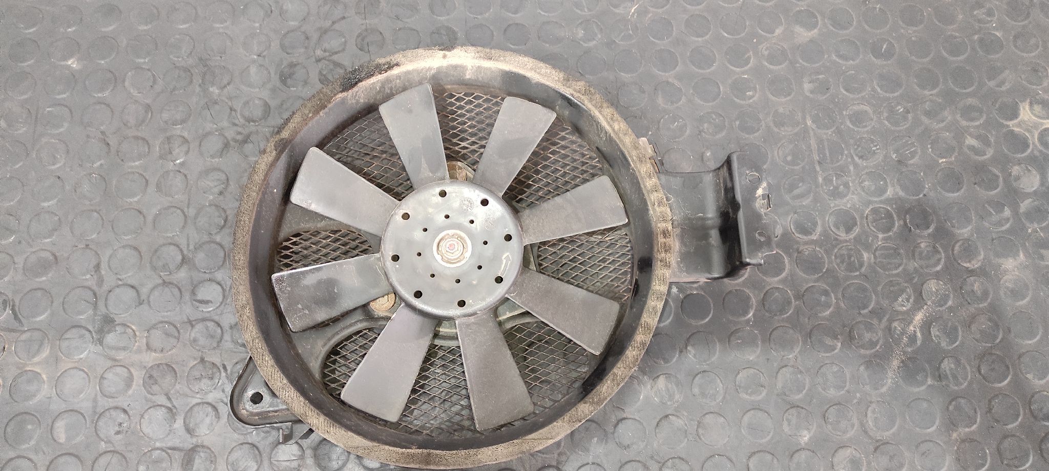 ELECTROVENTILADOR NISSAN TERRANO/TERRANO.II (R20) - vista 4