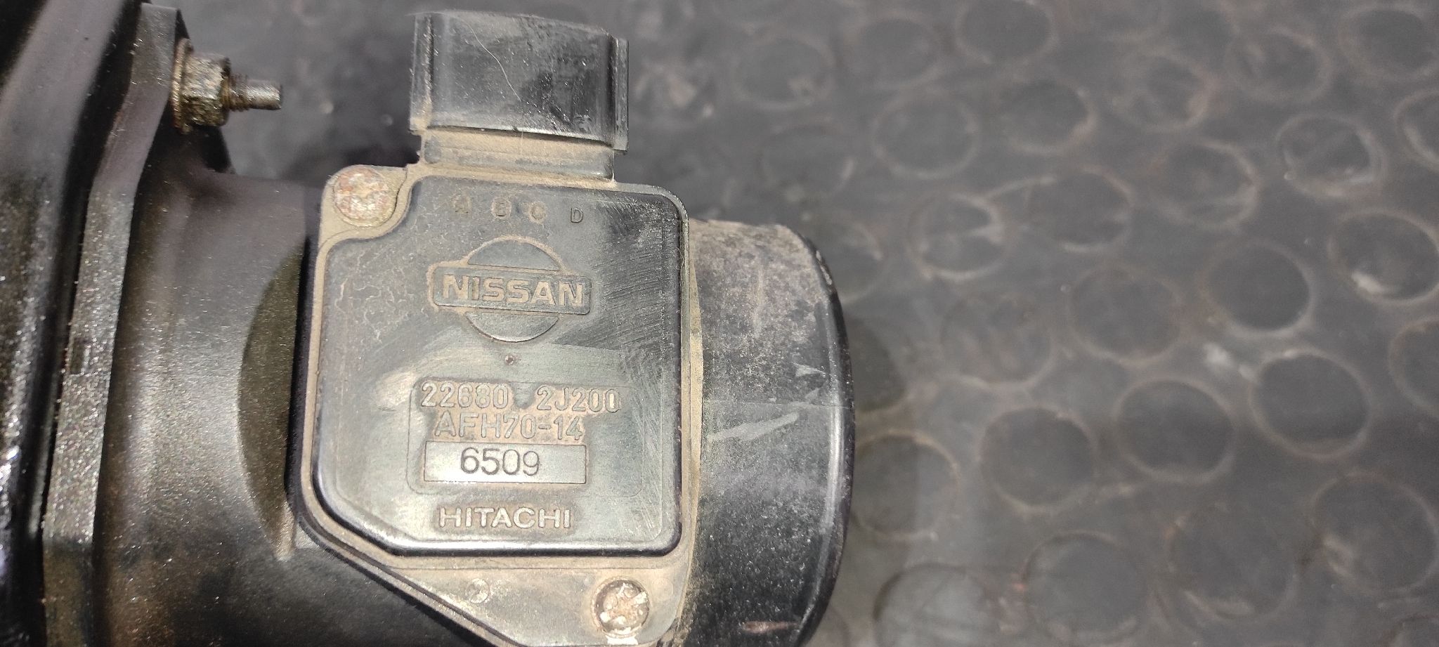 CAUDALIMETRO NISSAN TERRANO/TERRANO.II (R20) - vista 2