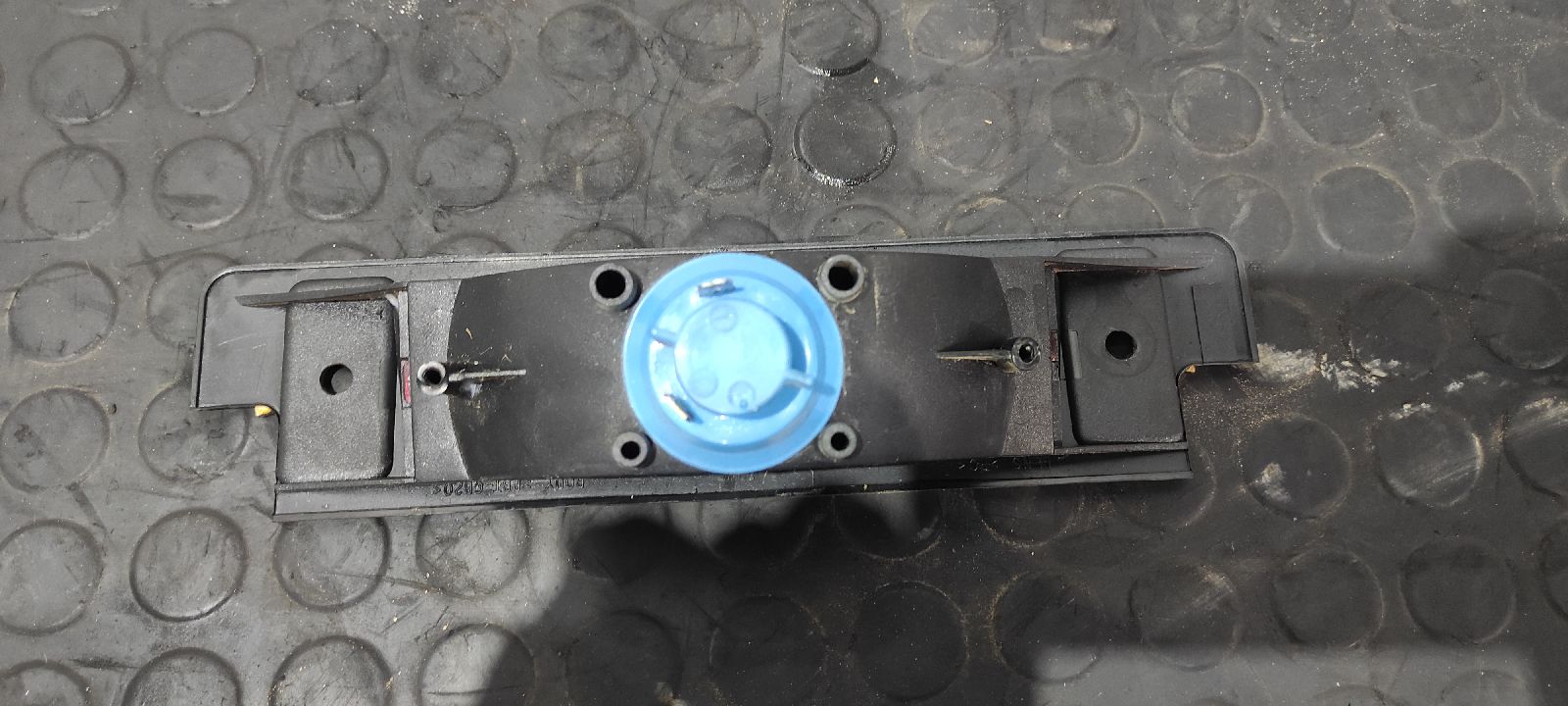 LUZ CENTRAL DE FRENO LAND ROVER DISCOVERY (LT) - vista 5