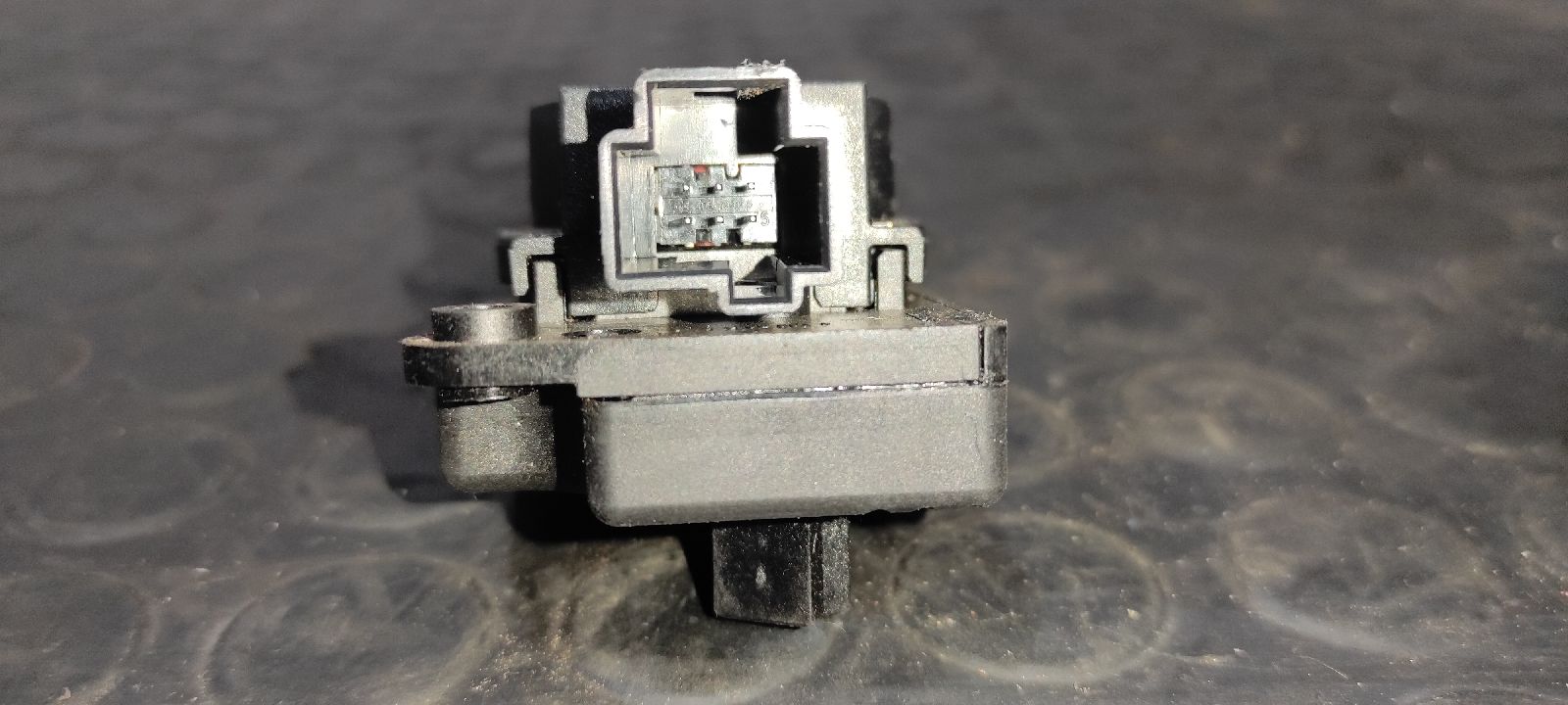 MOTOR APERTURA TRAMPILLAS CLIMATIZADOR FORD FOCUS TURN. - vista 4