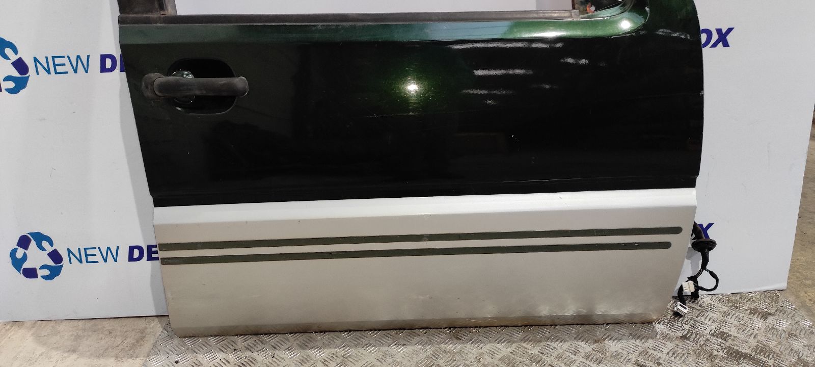 PUERTA DELANTERA DERECHA NISSAN TERRANO/TERRANO.II (R20) - vista 6