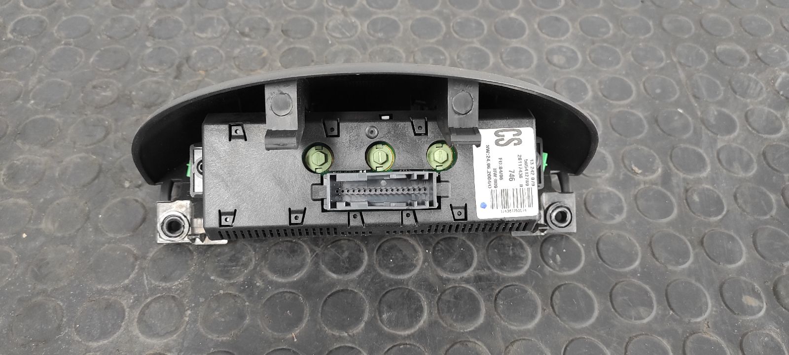 PANTALLA MULTIFUNCION OPEL CORSA C - vista 3