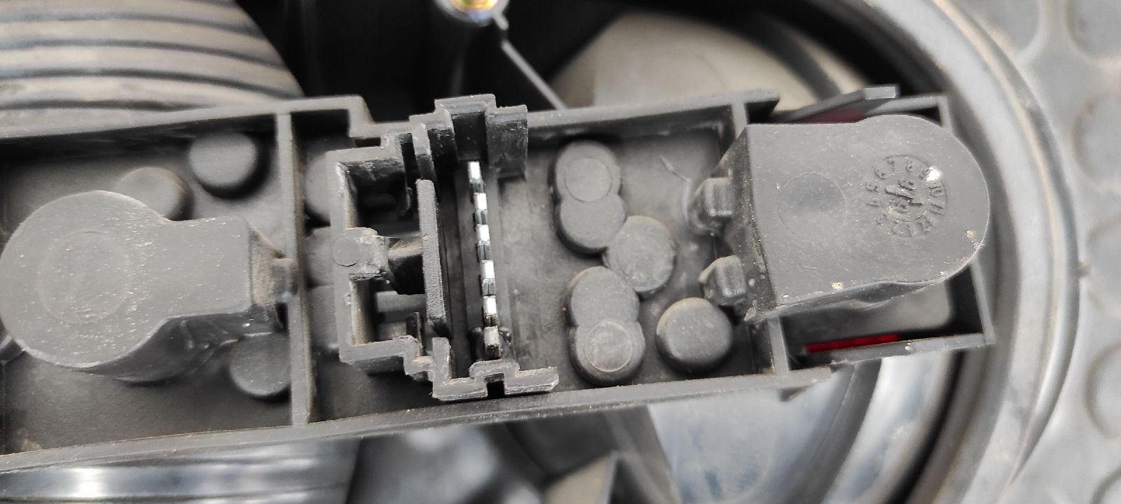 PILOTO TRASERO IZQUIERDO RENAULT MEGANE I COACH/COUPE (DA0) - vista 4