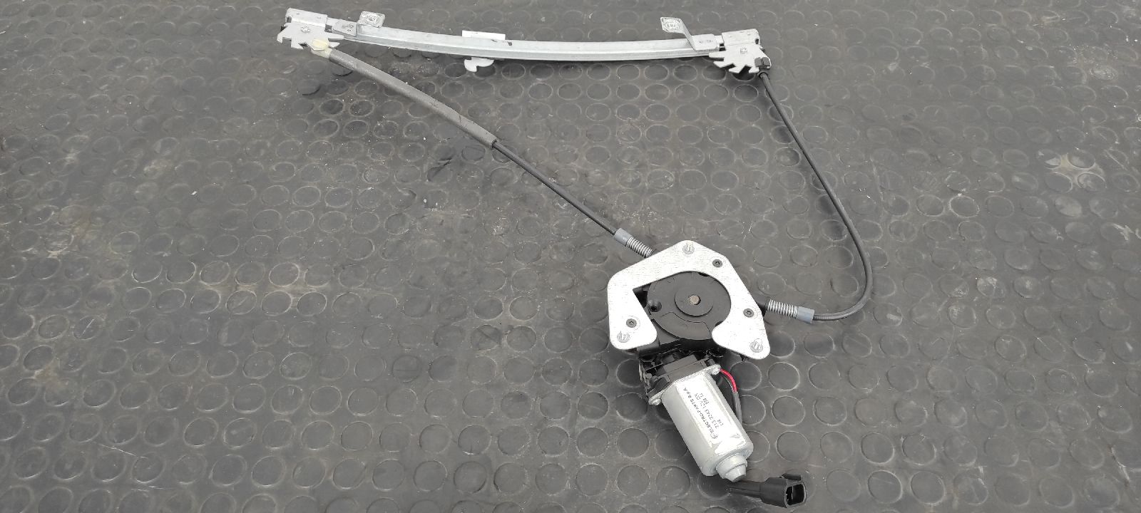 ELEVALUNAS DELANTERO DERECHO RENAULT MEGANE I COACH/COUPE (DA0)