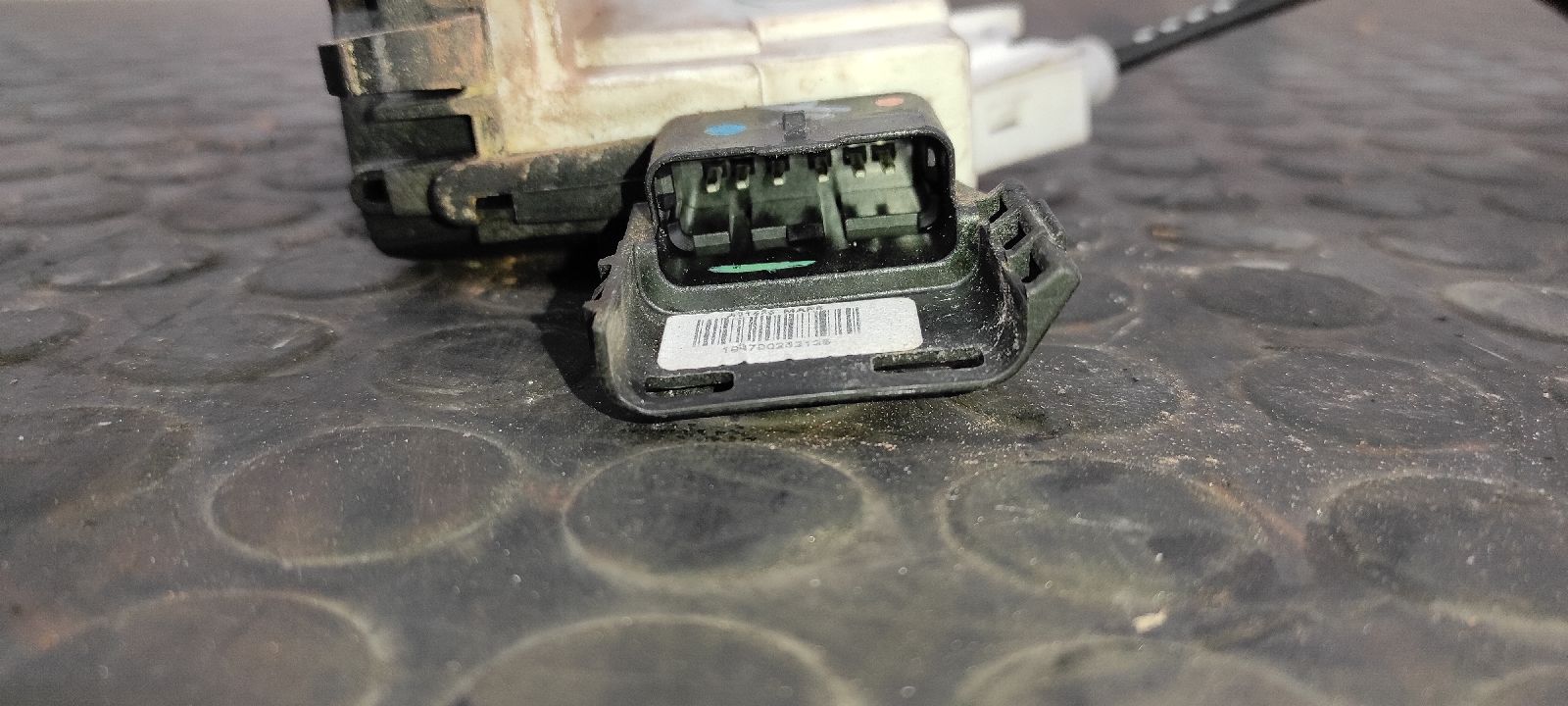 CERRADURA PUERTA DELANTERA DERECHA PEUGEOT 308 - vista 6