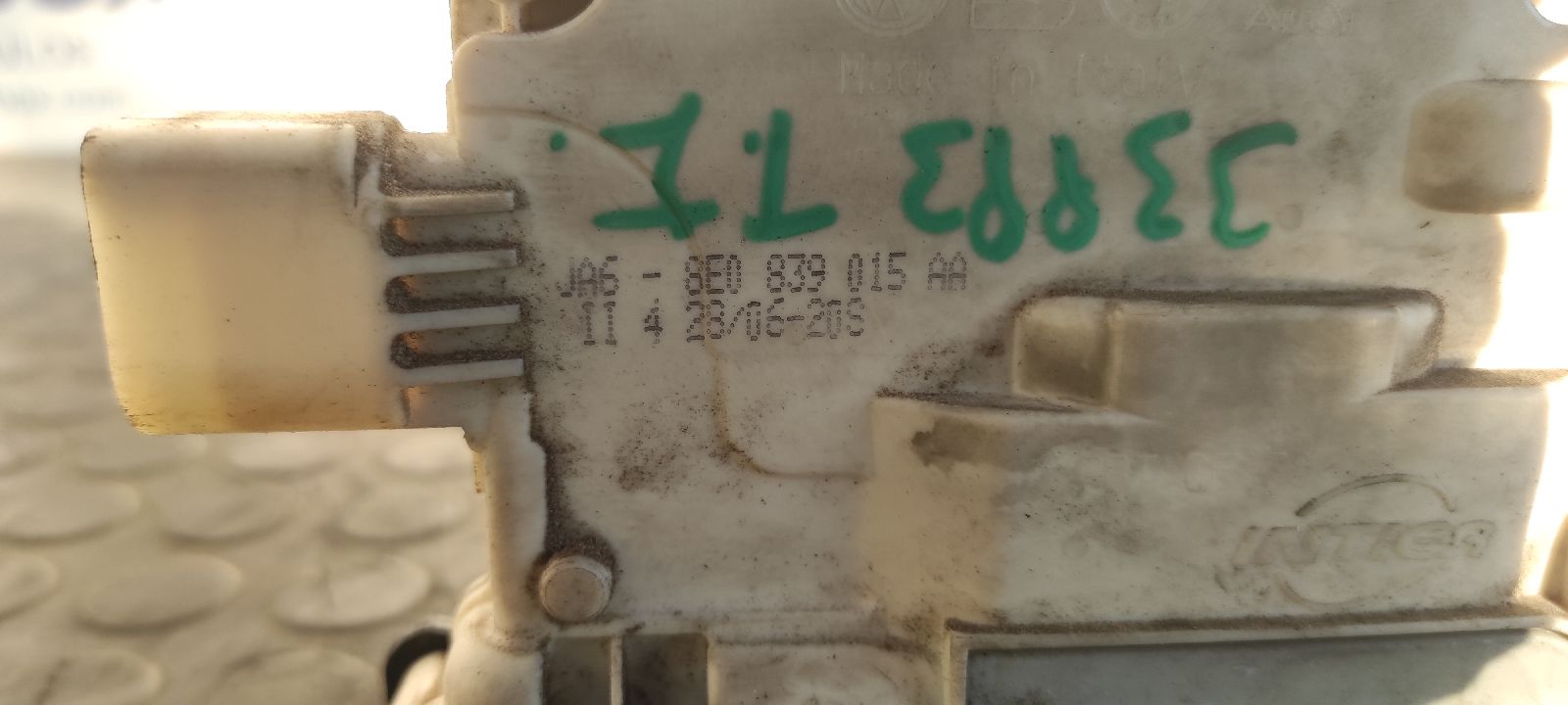 CERRADURA PUERTA TRASERA IZQUIERDA AUDI A4 BERLINA (8E) - vista 5