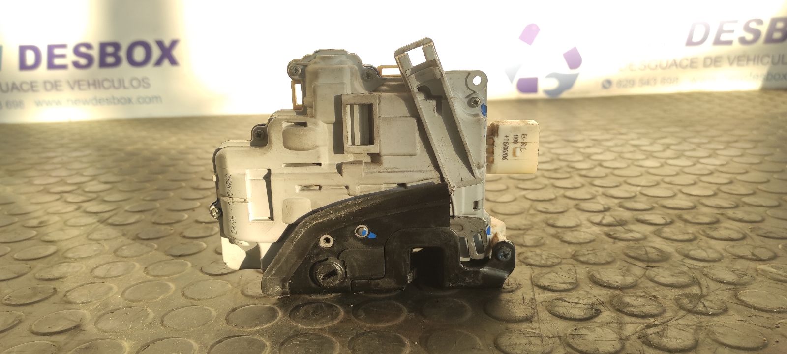 CERRADURA PUERTA TRASERA IZQUIERDA AUDI A4 BERLINA (8E) - vista 6