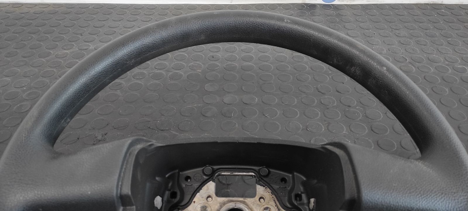 VOLANTE SKODA FABIA (5J2 ) - vista 2