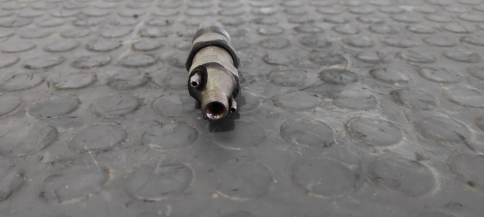 INYECTOR SEAT TOLEDO (1L) - vista 3