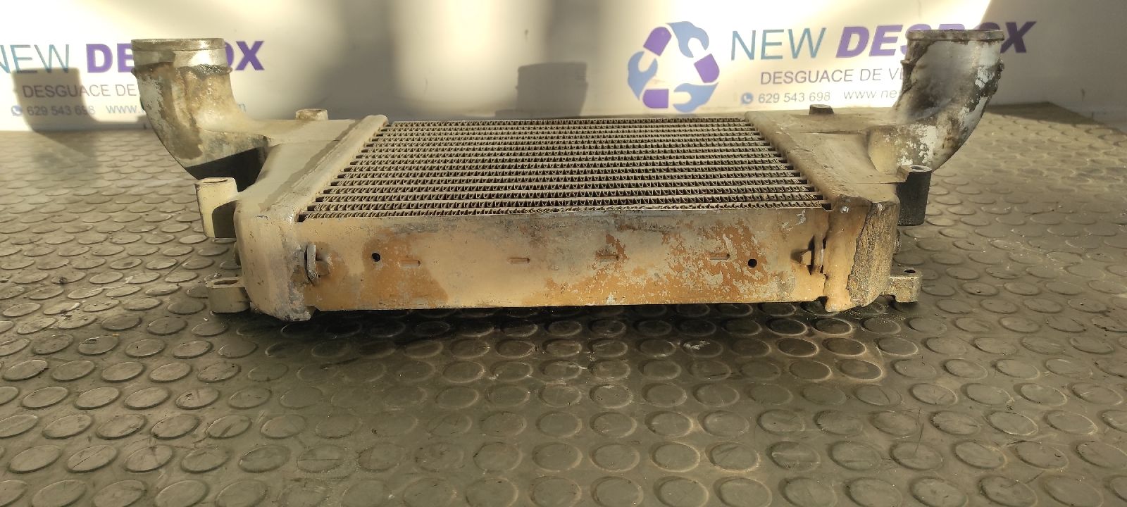 INTERCOOLER NISSAN CABSTAR - vista 5