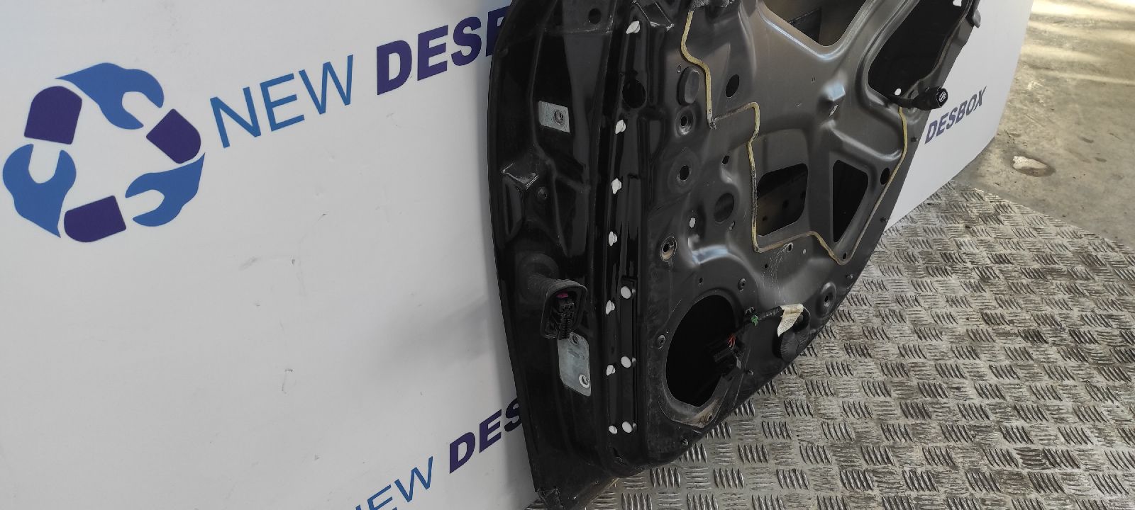 PUERTA TRASERA DERECHA AUDI A4 BERLINA (8E) - vista 4