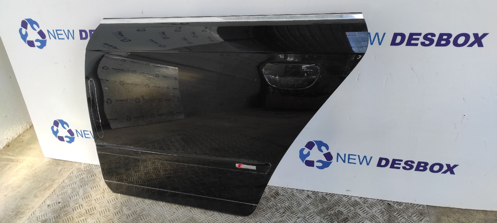 PUERTA TRASERA IZQUIERDA AUDI A4 BERLINA (8E) - vista 5