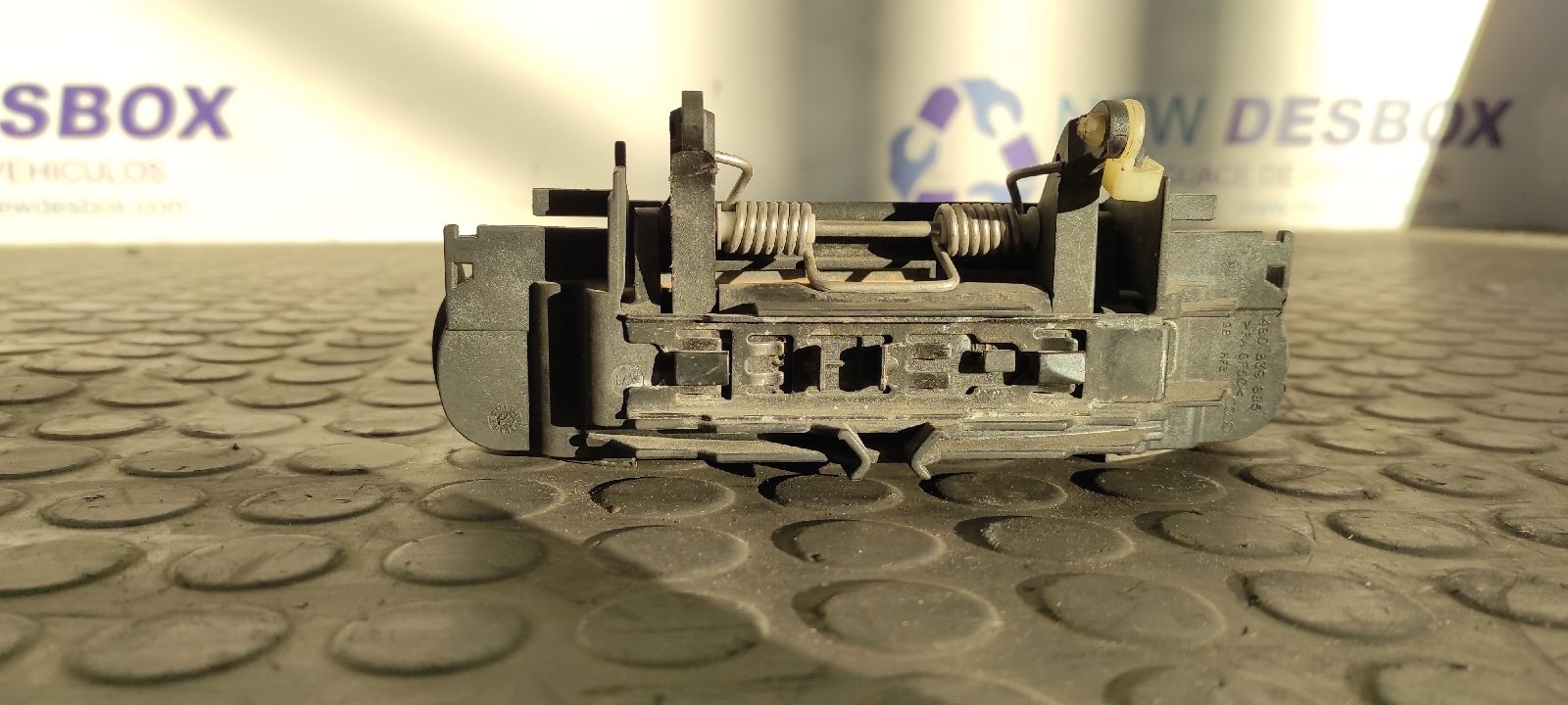 MANETA DELANTERA DERECHA AUDI A4 BERLINA (8E) - vista 3