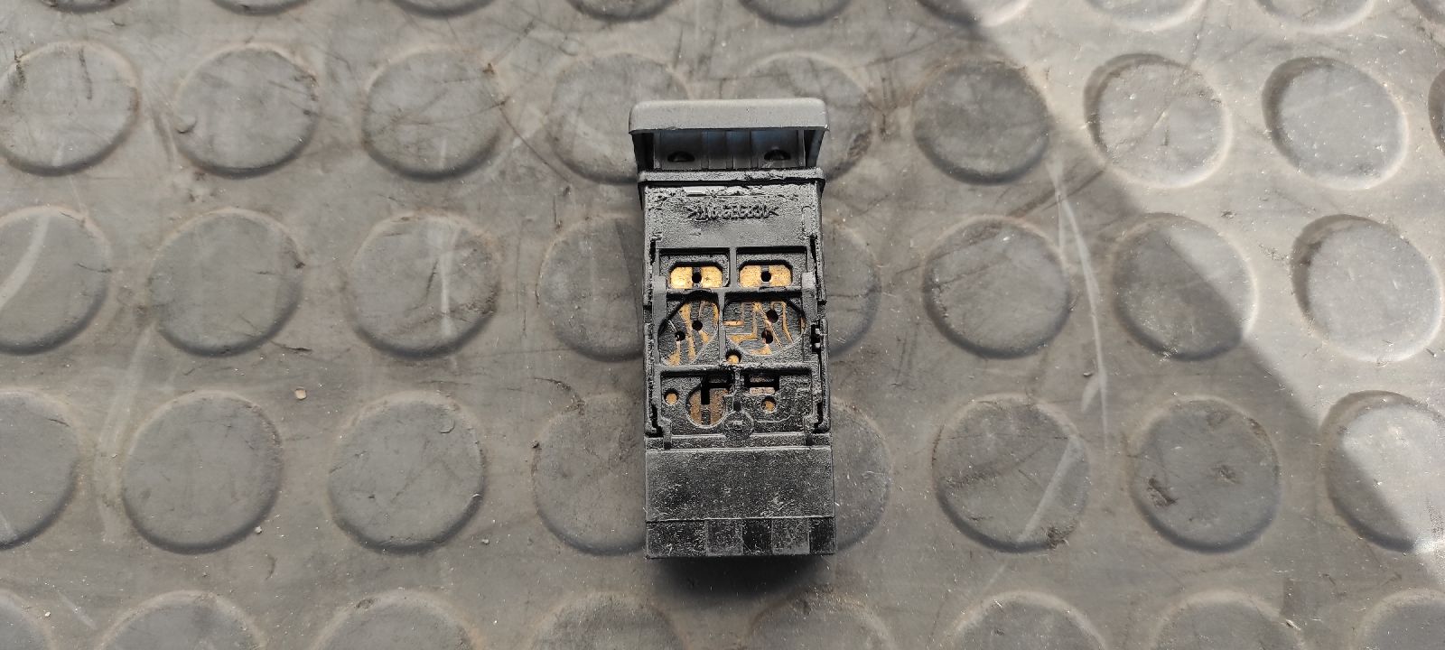 INTERRUPTOR LAND ROVER DISCOVERY (LT) - vista 5