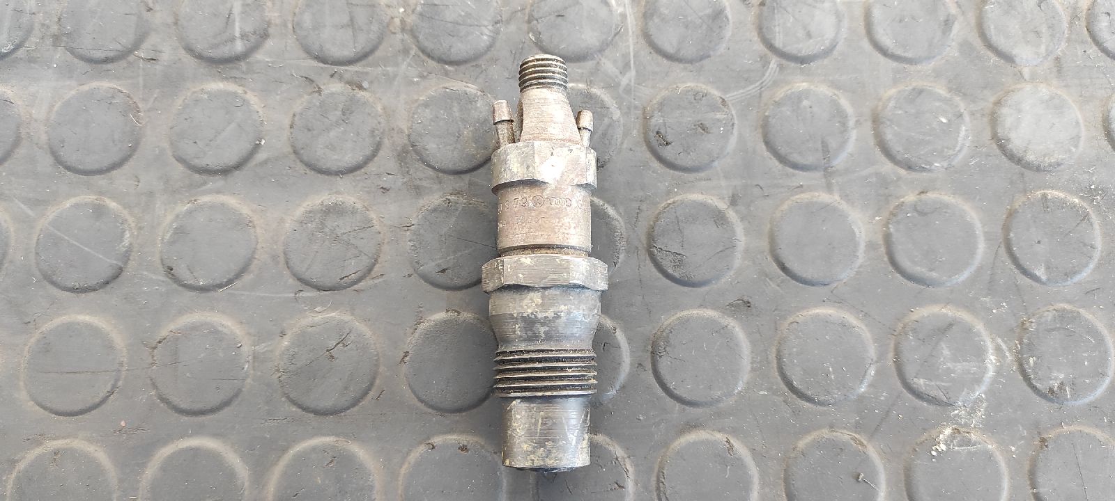 INYECTOR SEAT CORDOBA BERLINA (6K2)