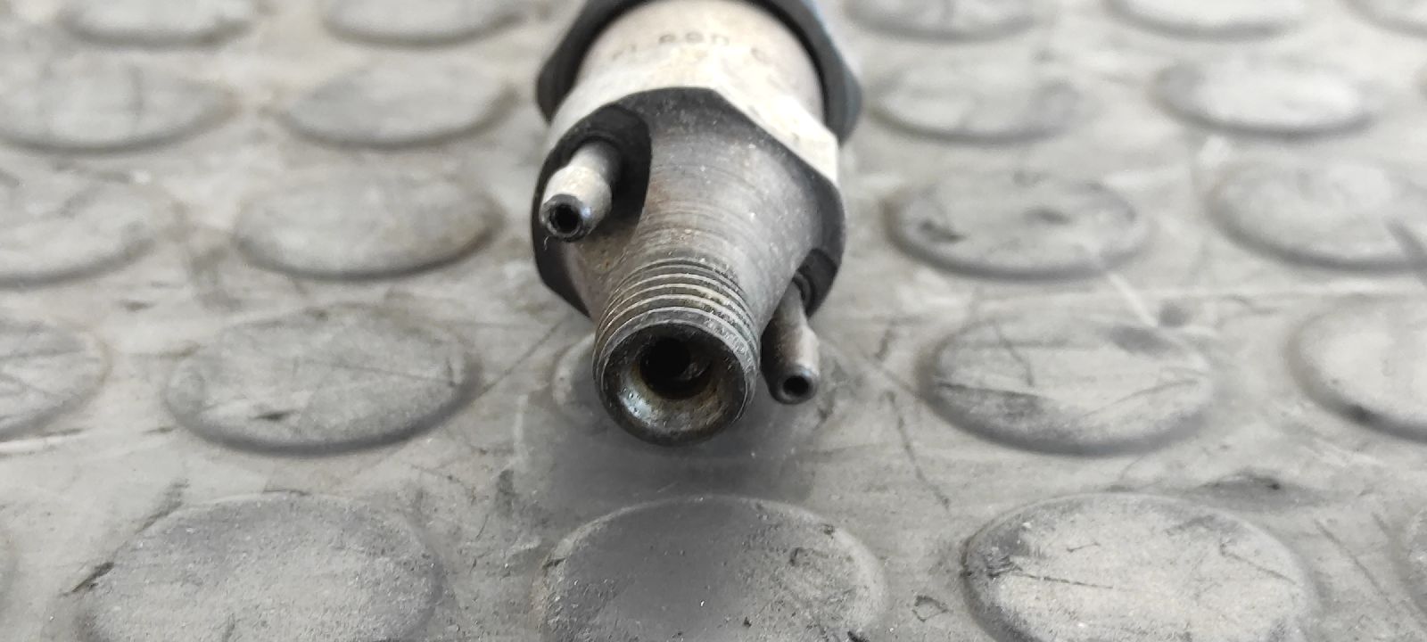 INYECTOR SEAT CORDOBA BERLINA (6K2) - vista 3