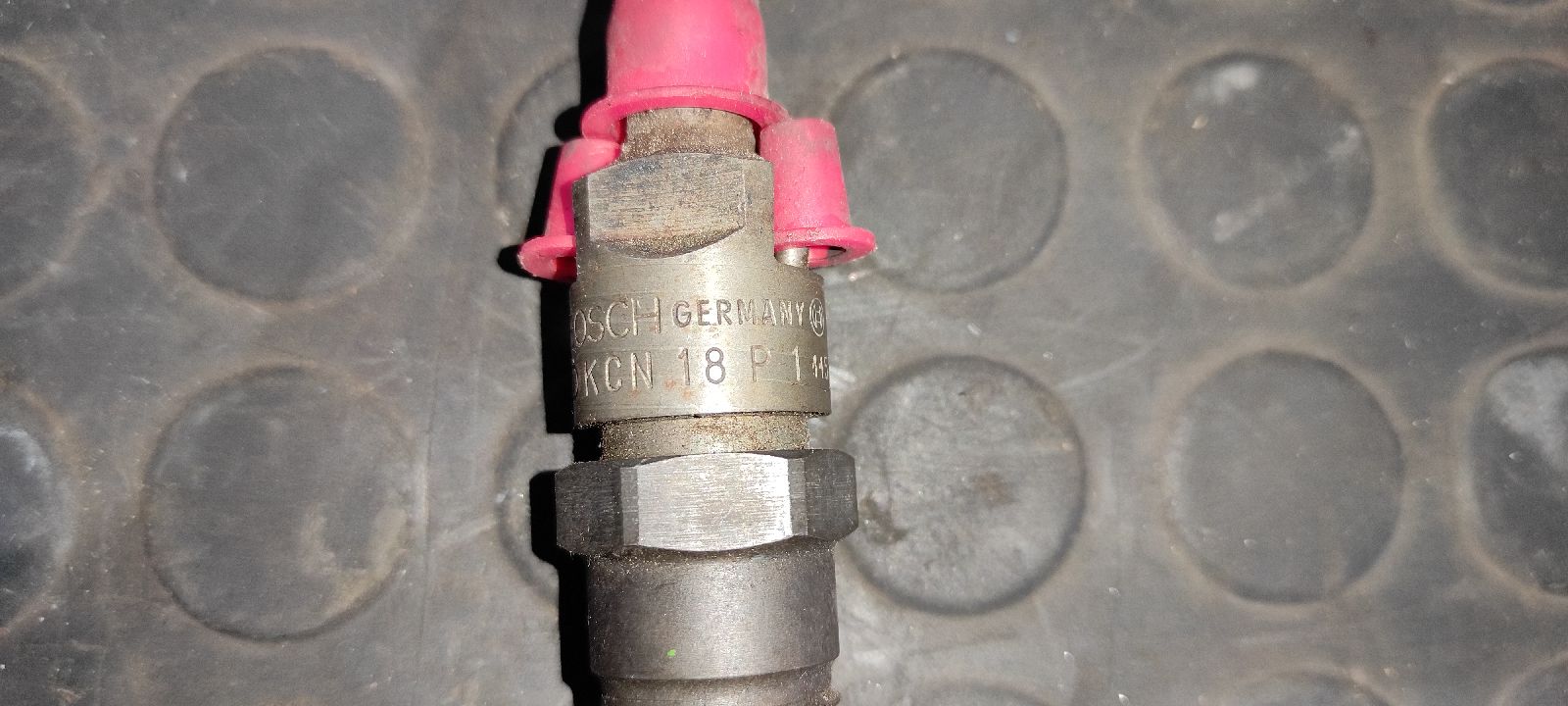 INYECTOR NISSAN SERENA (C23M) - vista 2