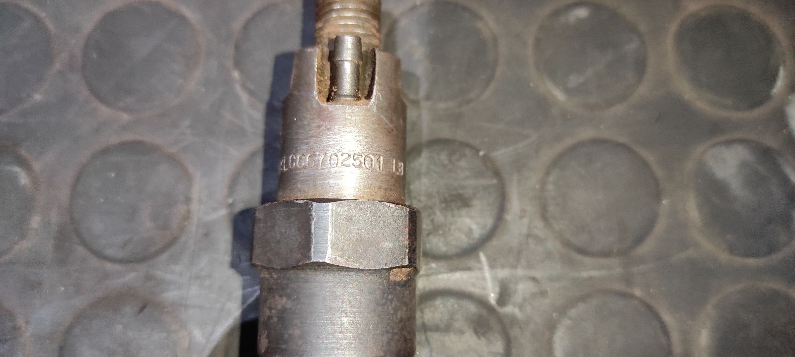 INYECTOR NISSAN PATROL (K/W260) - vista 4